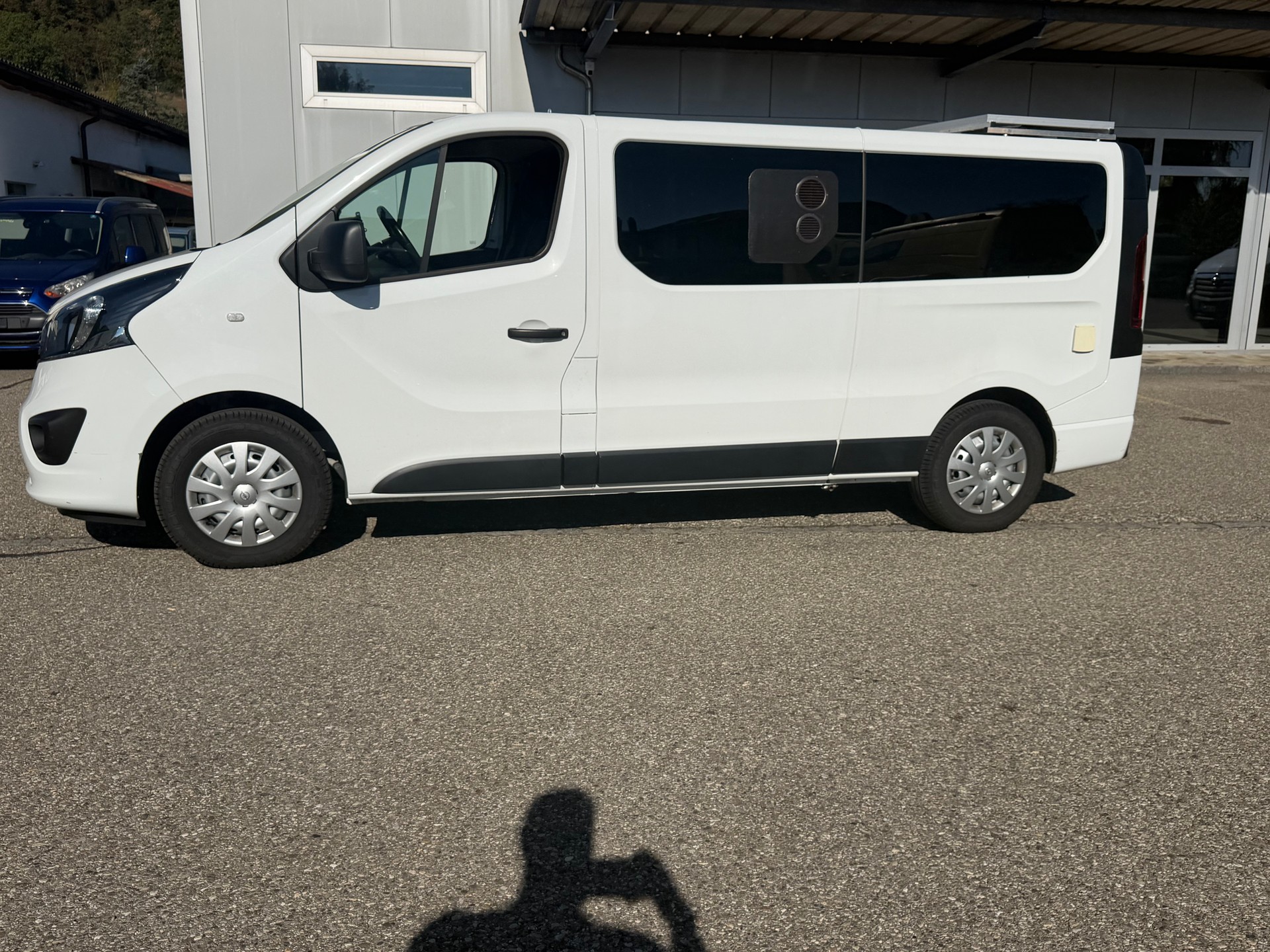 OPEL Vivaro 16 CDTI Extralang-image-2