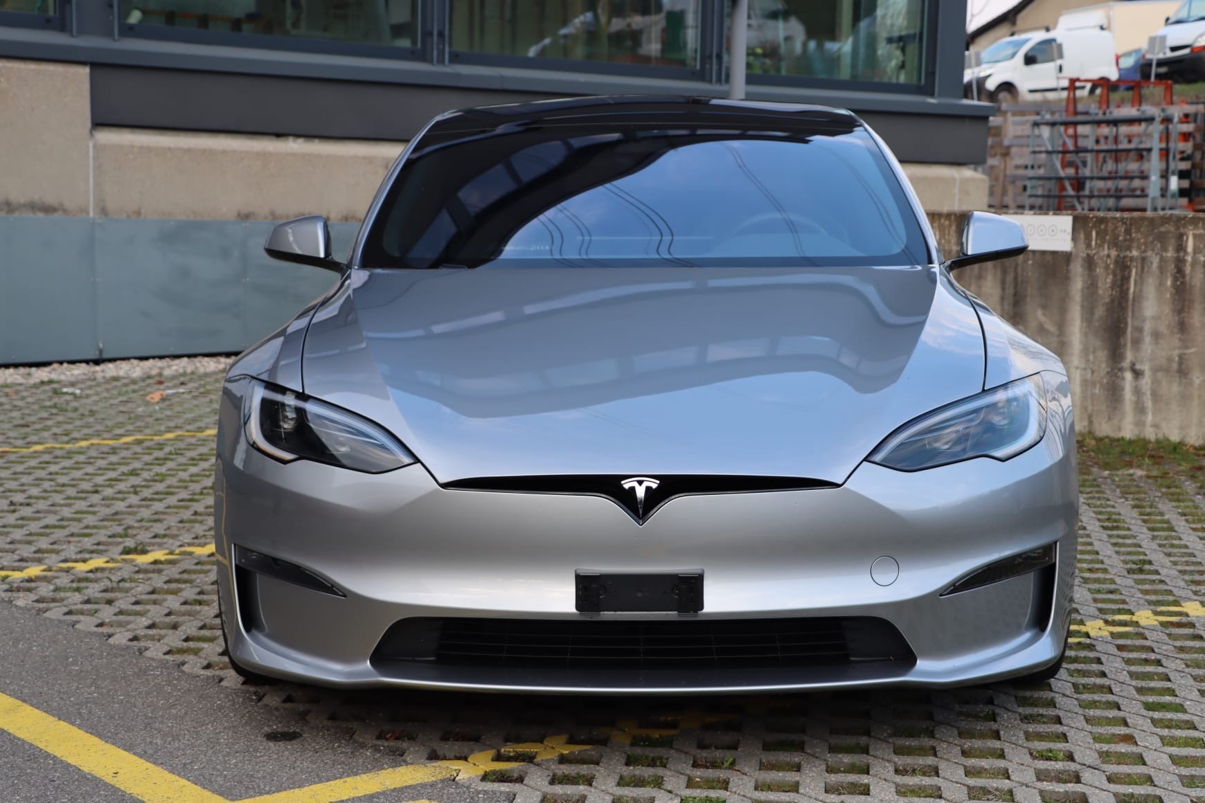TESLA Plaid