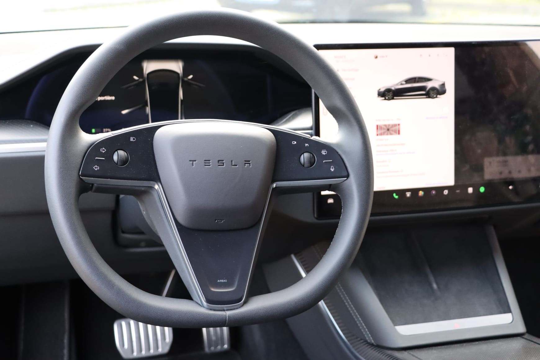 TESLA Plaid-image-6