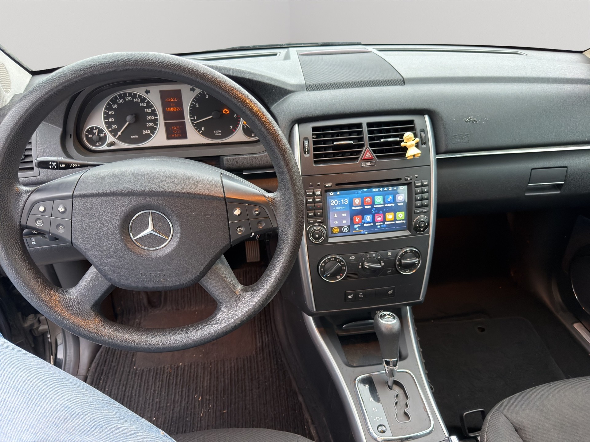 MERCEDES-BENZ B 180 (170) Autotronic-image-11