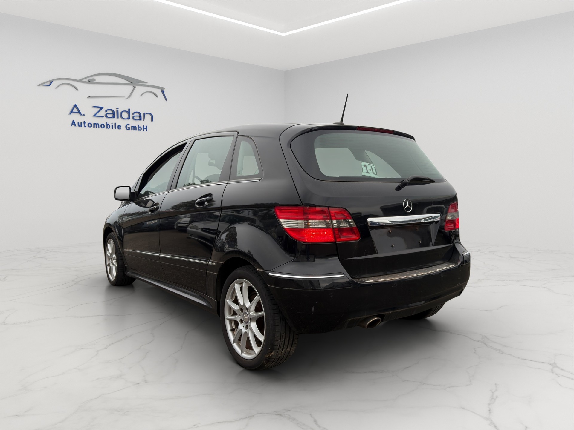 MERCEDES-BENZ B 180 (170) Autotronic-image-6