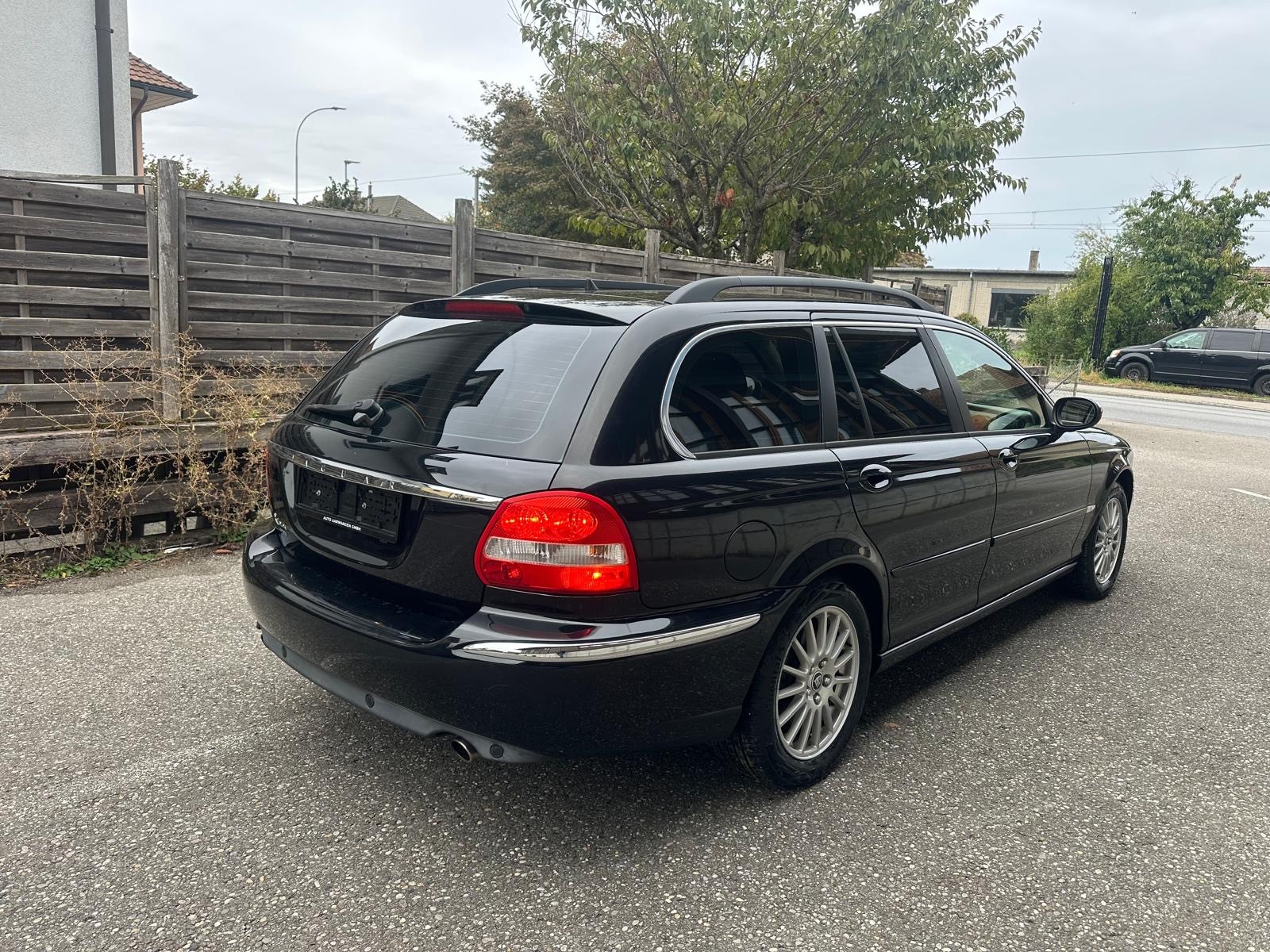 JAGUAR X-Type Estate 2.5 V6 Traction4 Sovereign-showroom-element-2