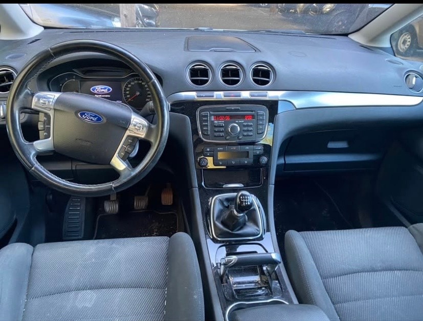 FORD GALAXY-image-3