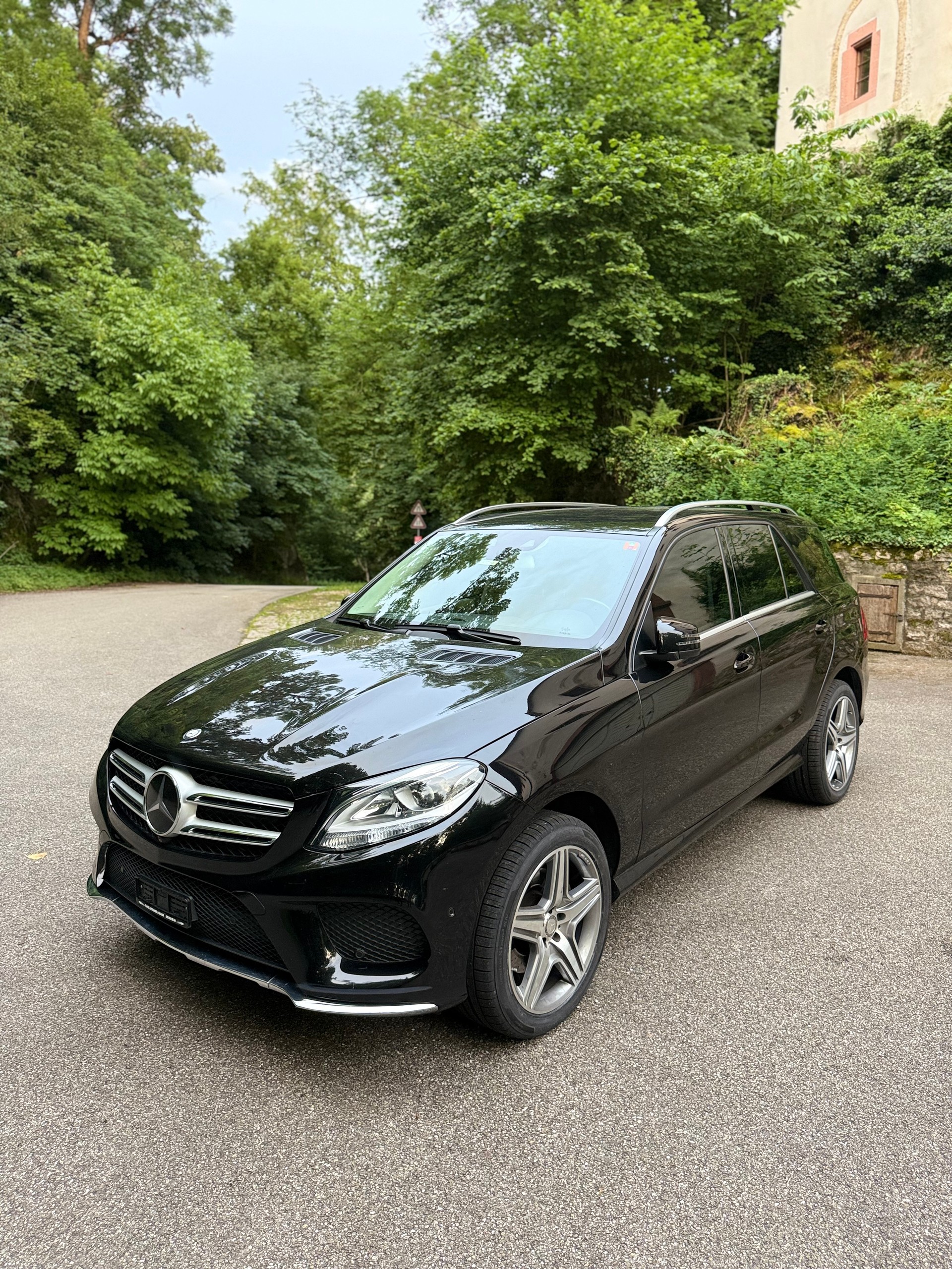 MERCEDES-BENZ GLE 250 d 4Matic 9G-Tronic-image-0