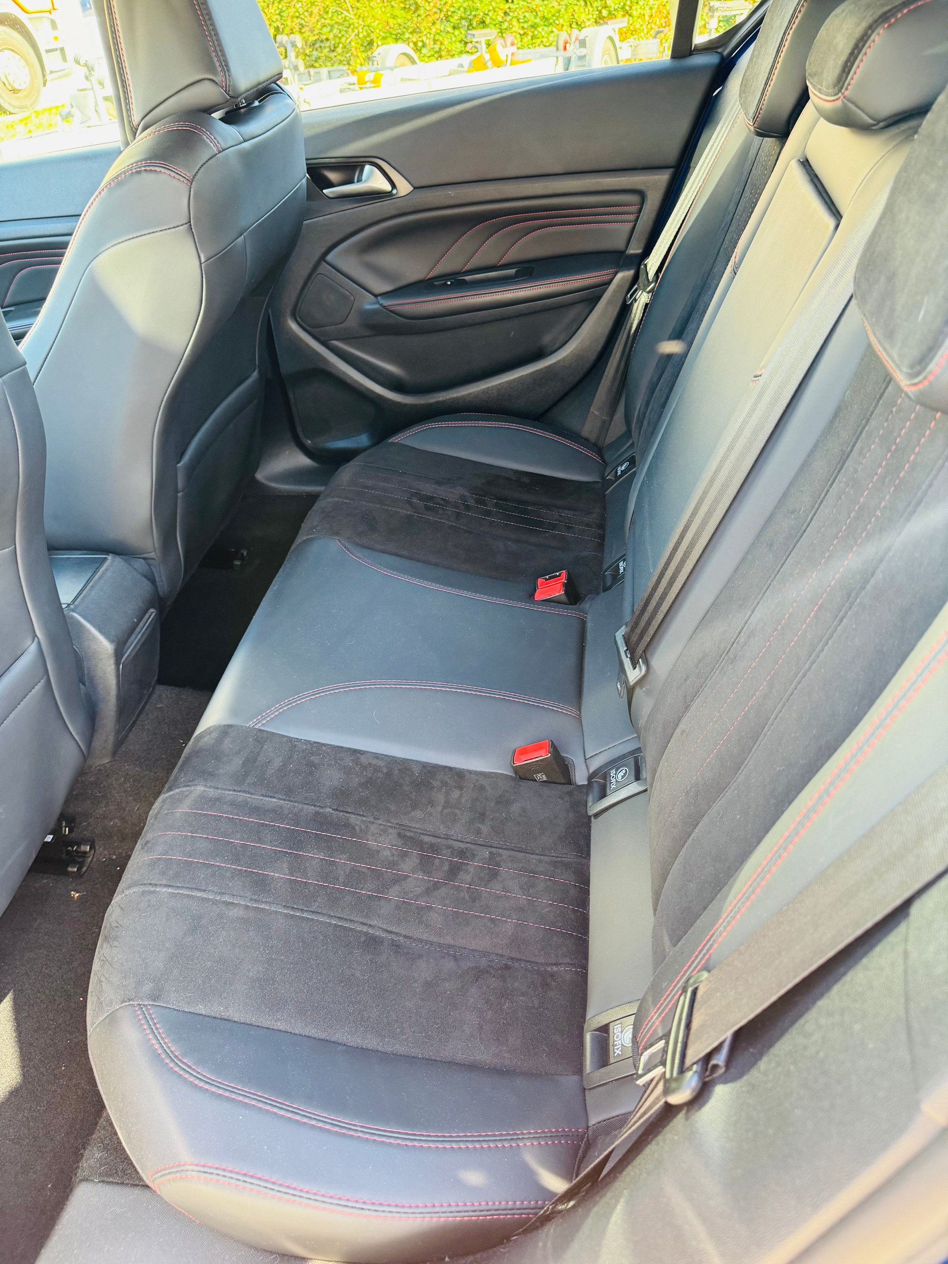 PEUGEOT 308 1.6 e-THP GT-image-5