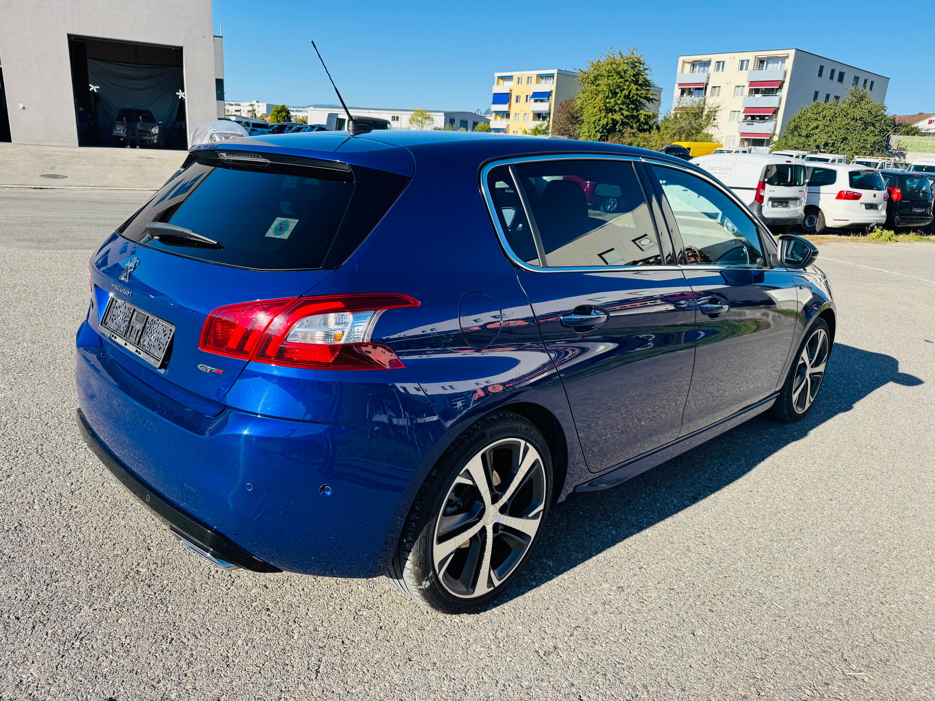 PEUGEOT 308 1.6 e-THP GT-image-9