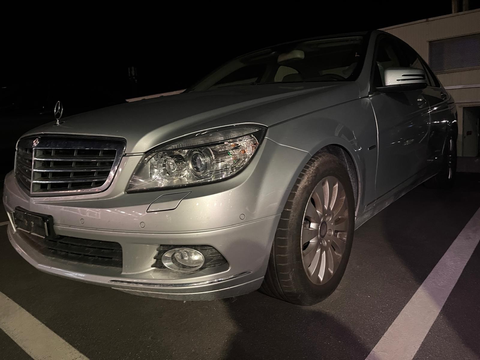 MERCEDES-BENZ C 300 (280) Elégance 4Matic 7G-Tronic-image-2