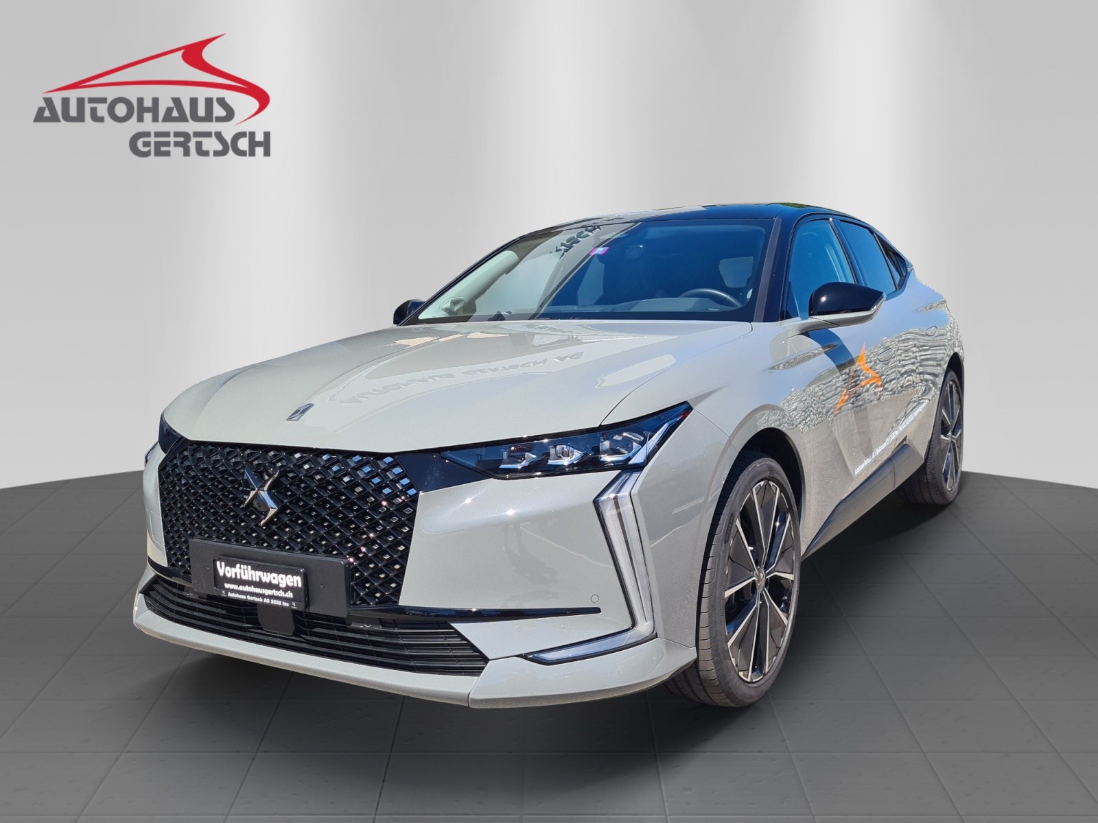 DS AUTOMOBILES DS 4 1.6PT LaPremiereEAT8-image-4