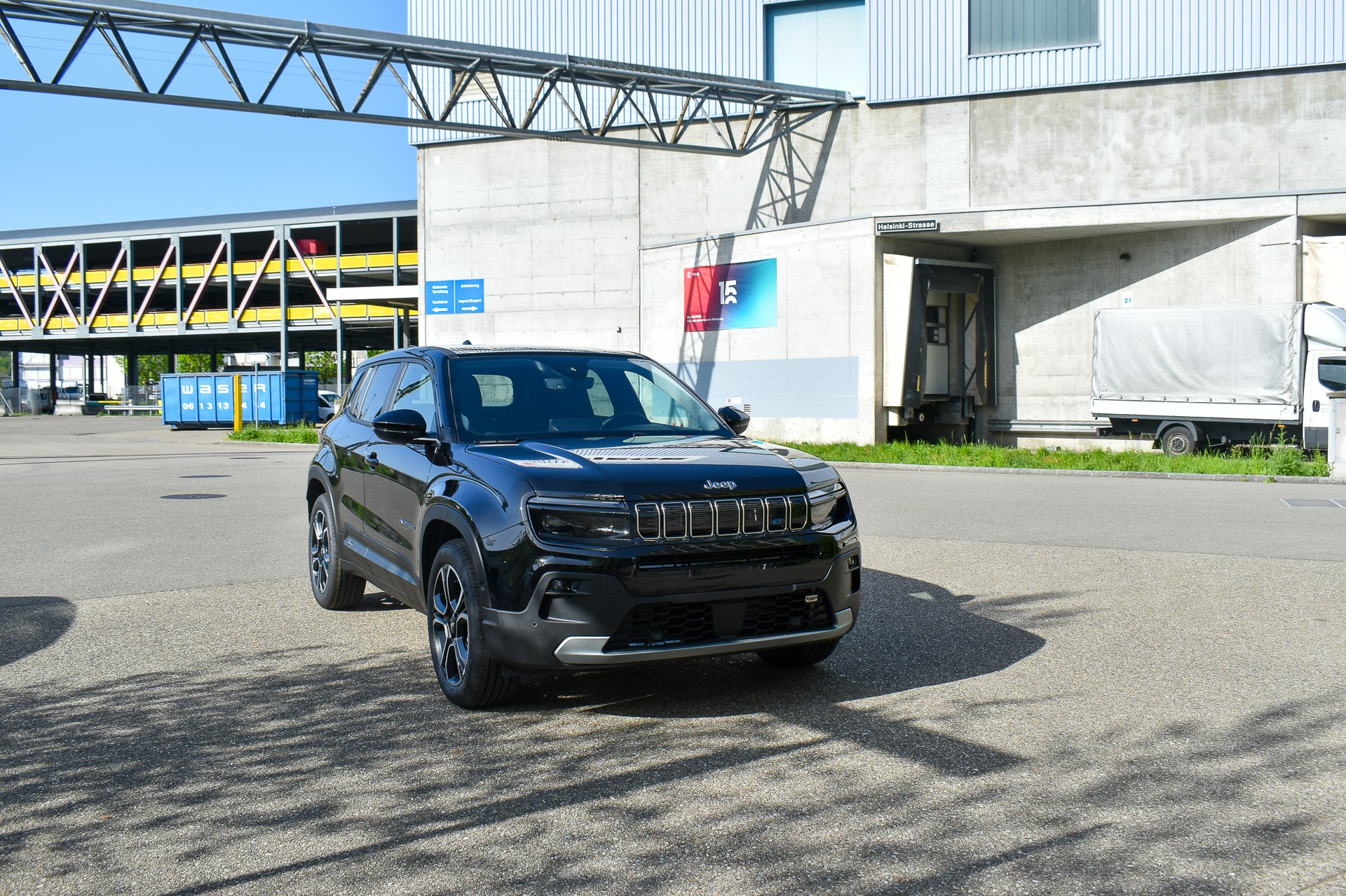 JEEP Avenger 54kWh Summit-showroom-element-2