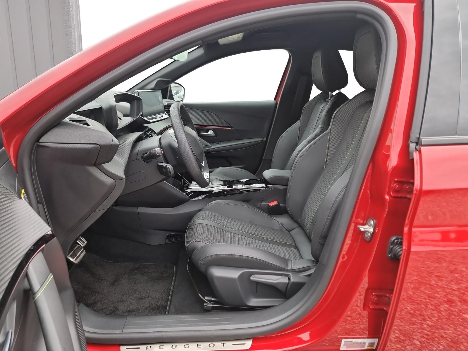 PEUGEOT 208 e-GT-image-8