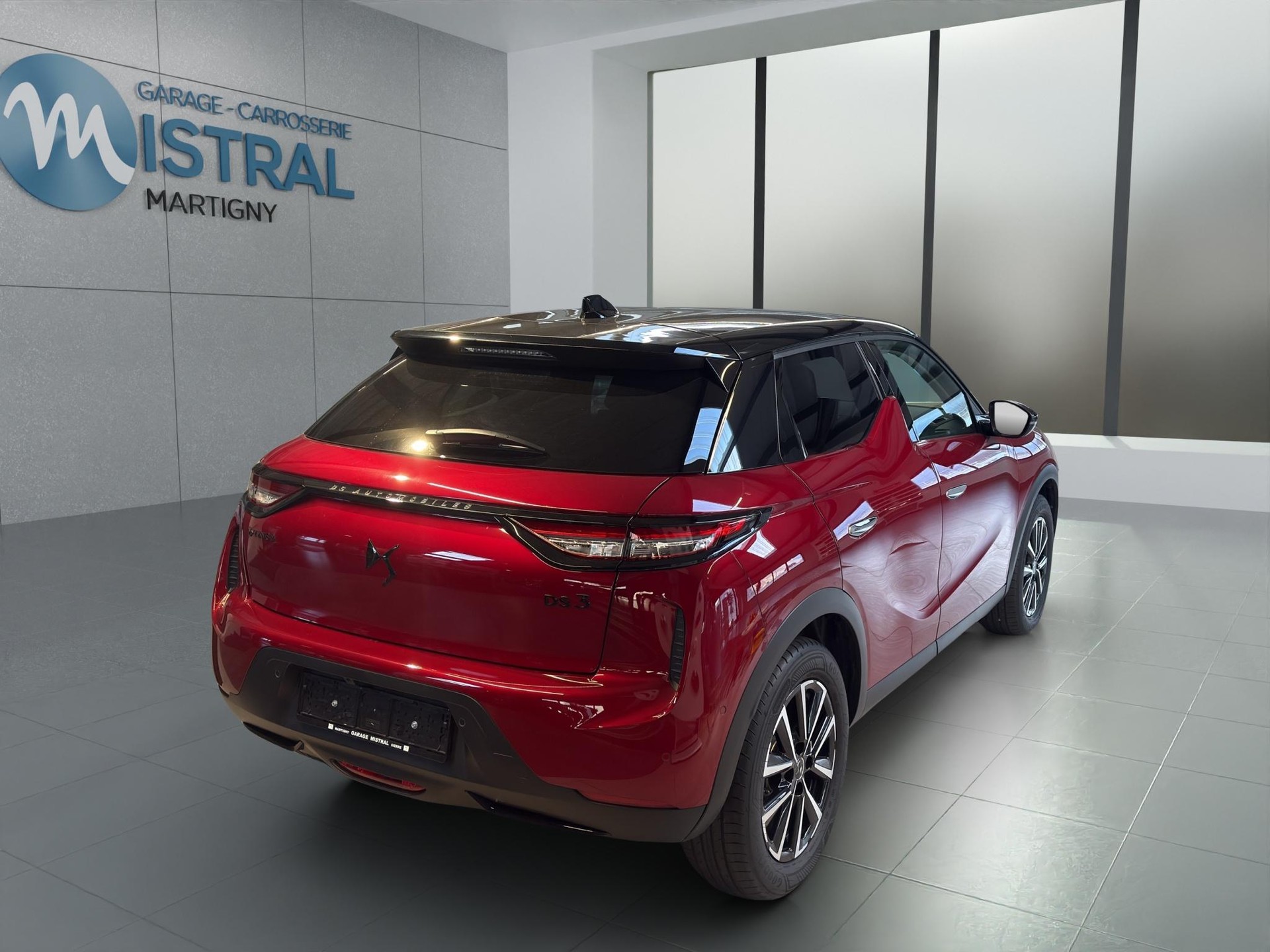 DS AUTOMOBILES 3 E-Tense Ligne Noire-image-4