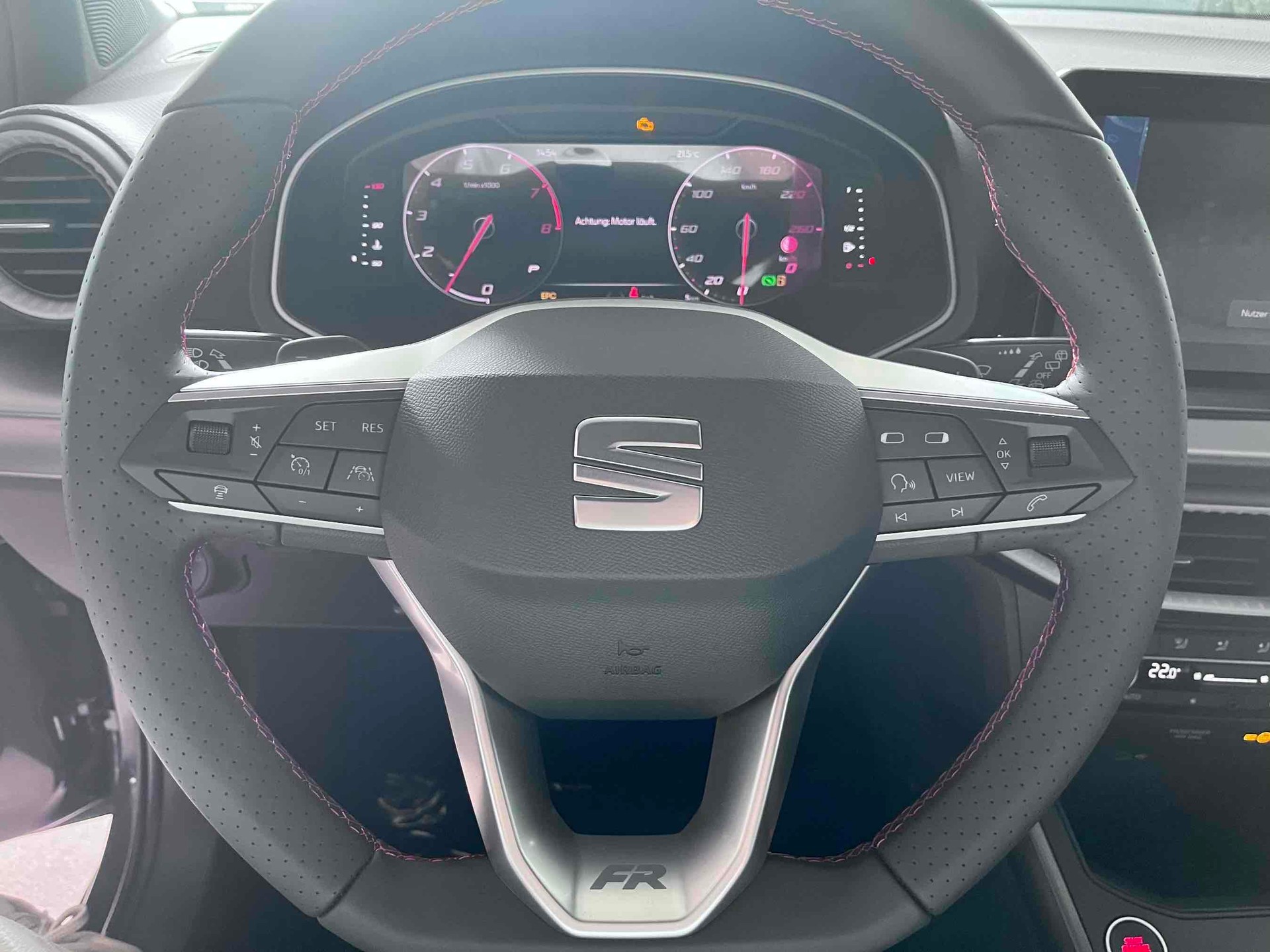 SEAT Arona 1.0 TSI Eco FR Limited Edition DSG-image-7