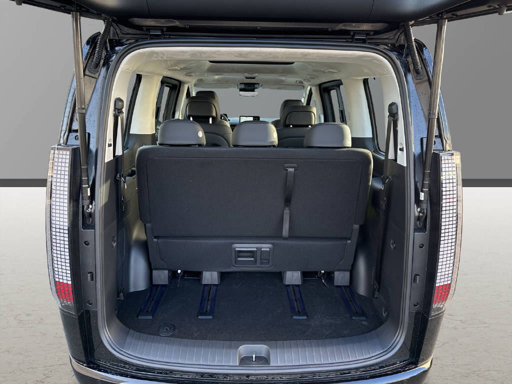 HYUNDAI Staria Premium 1.6 GDi HEV Vertex-image-5