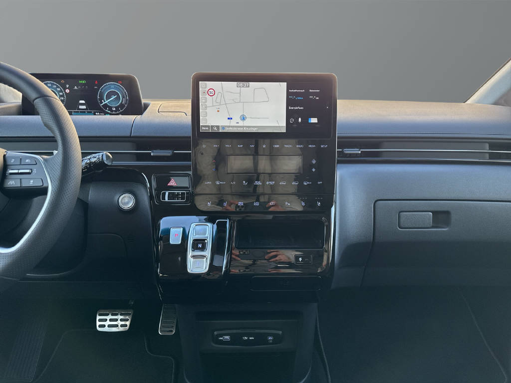HYUNDAI Staria Premium 1.6 GDi HEV Vertex-image-8