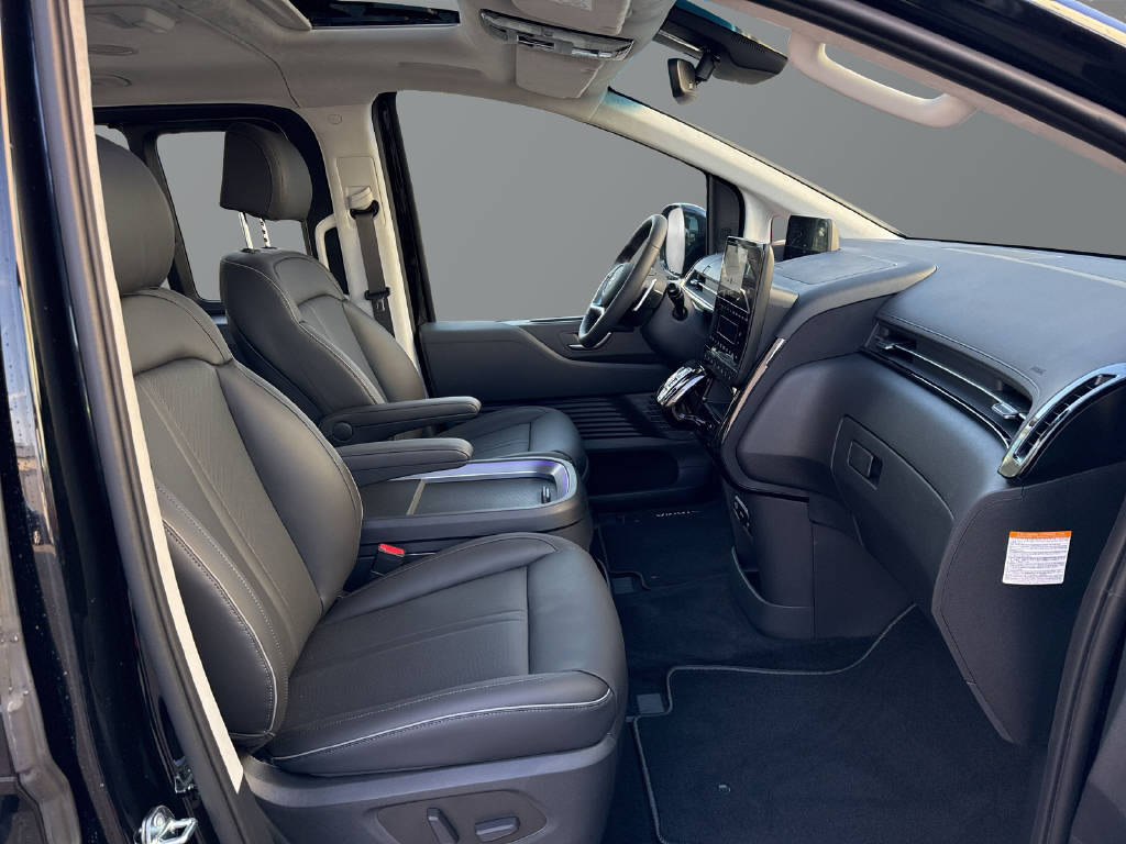 HYUNDAI Staria Premium 1.6 GDi HEV Vertex-image-11