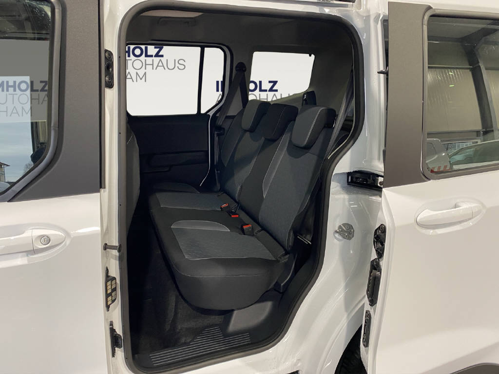 FORD TOURNEO COURIERier 1.0 EcoBoost Titanium-image-12