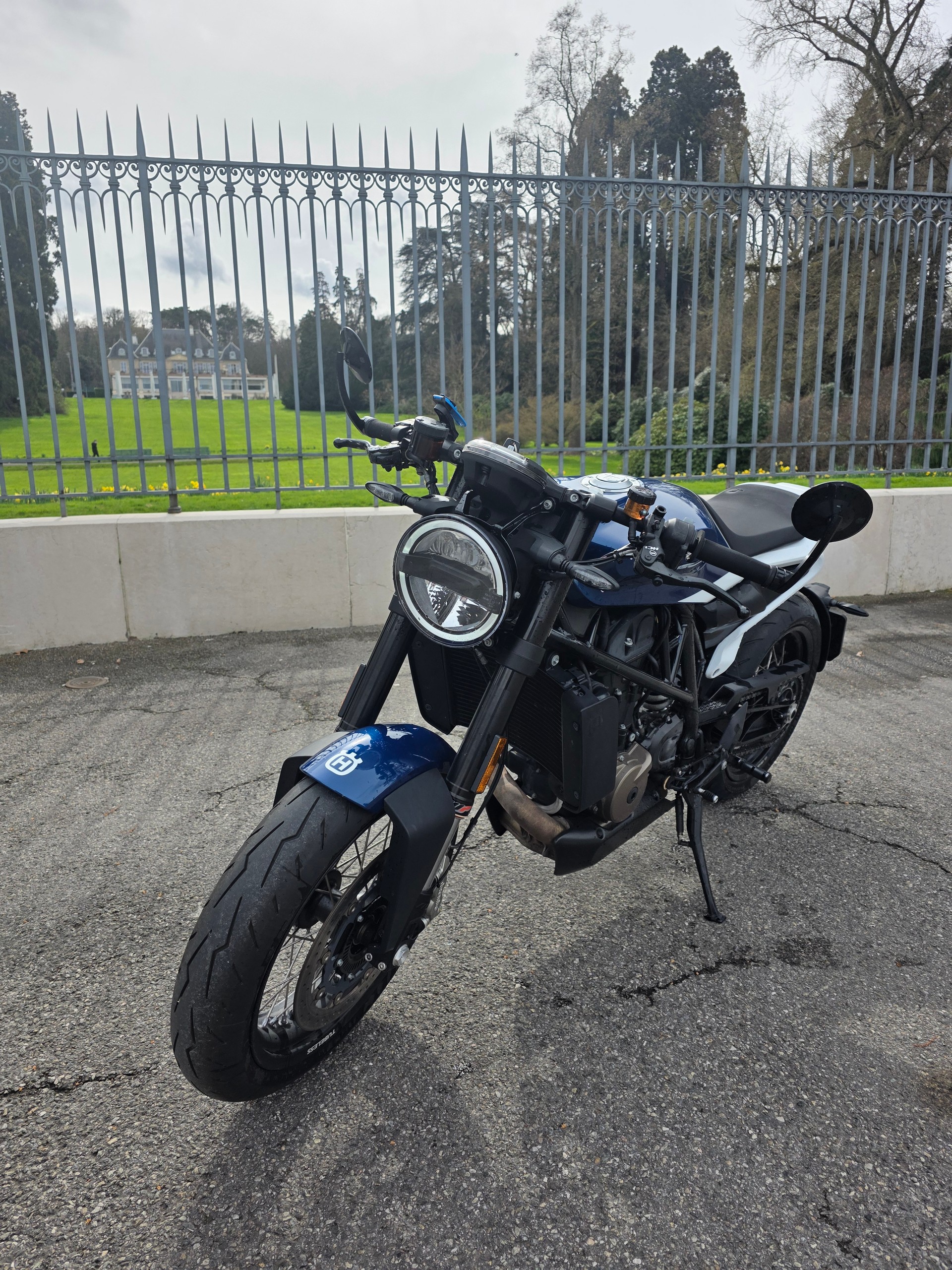 HUSQVARNA Vitpilen 701-image-1