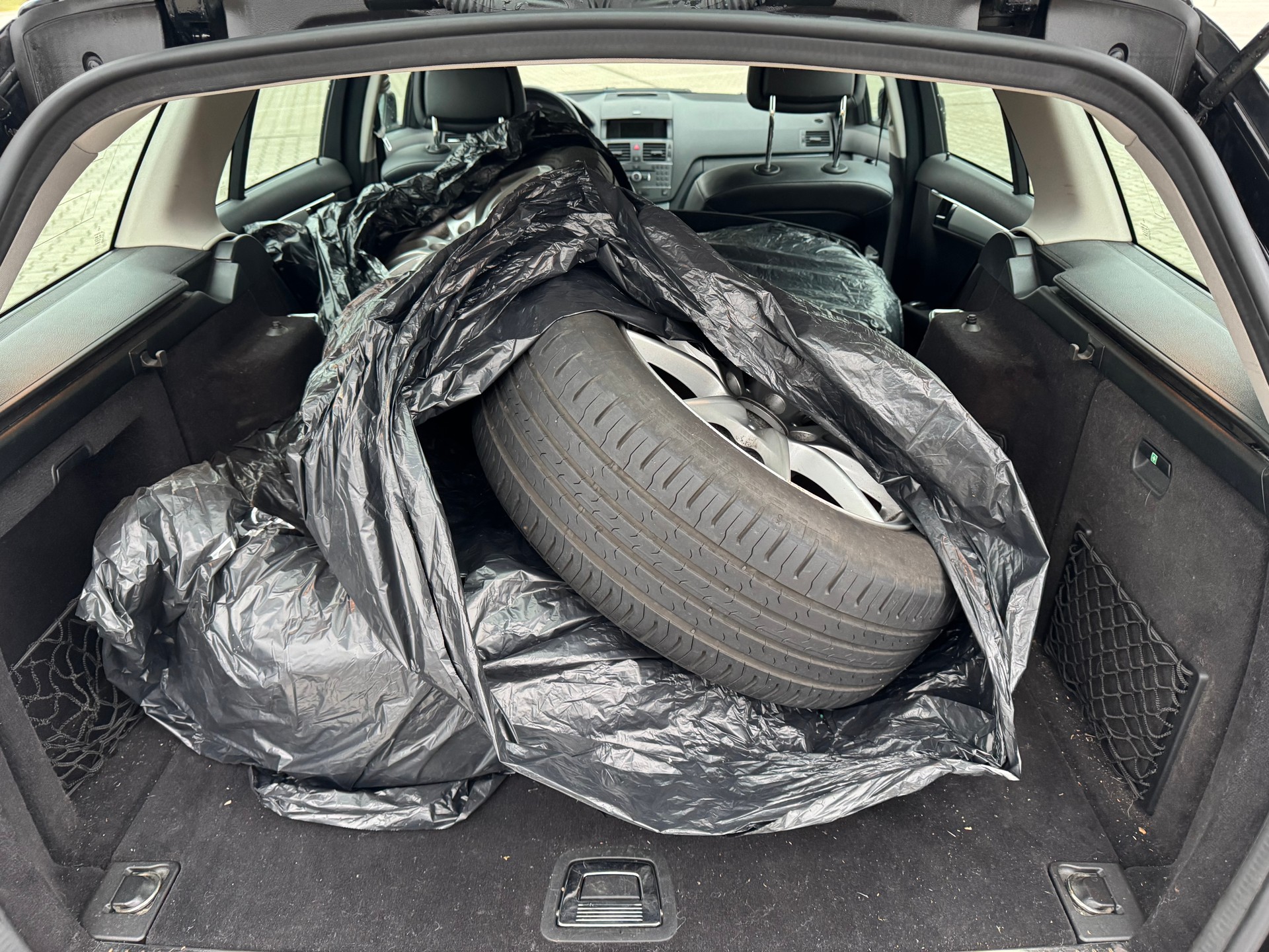 MERCEDES-BENZ C 200 CDI Elégance-image-4