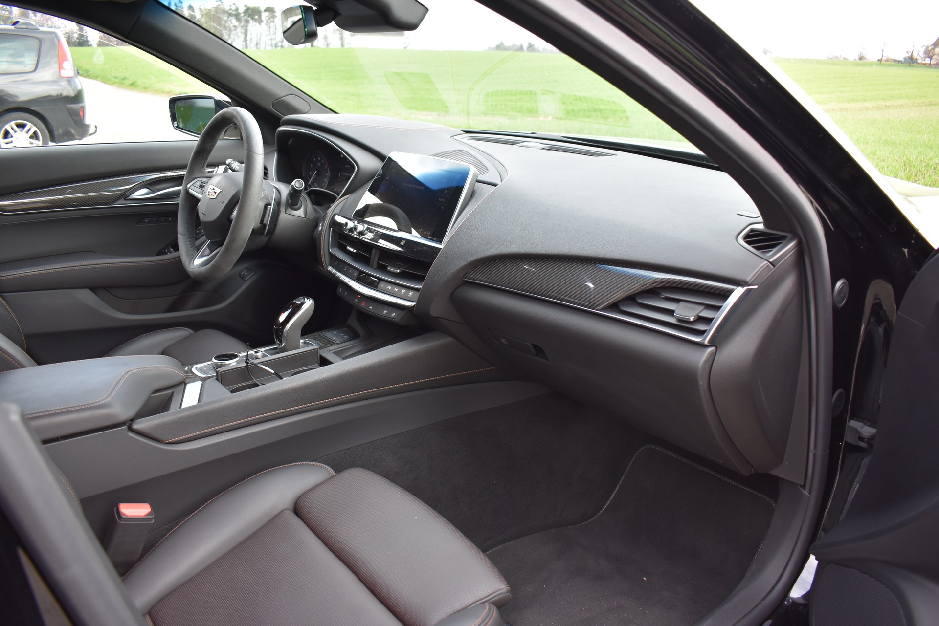 CADILLAC CT5 V 3.0-image-9