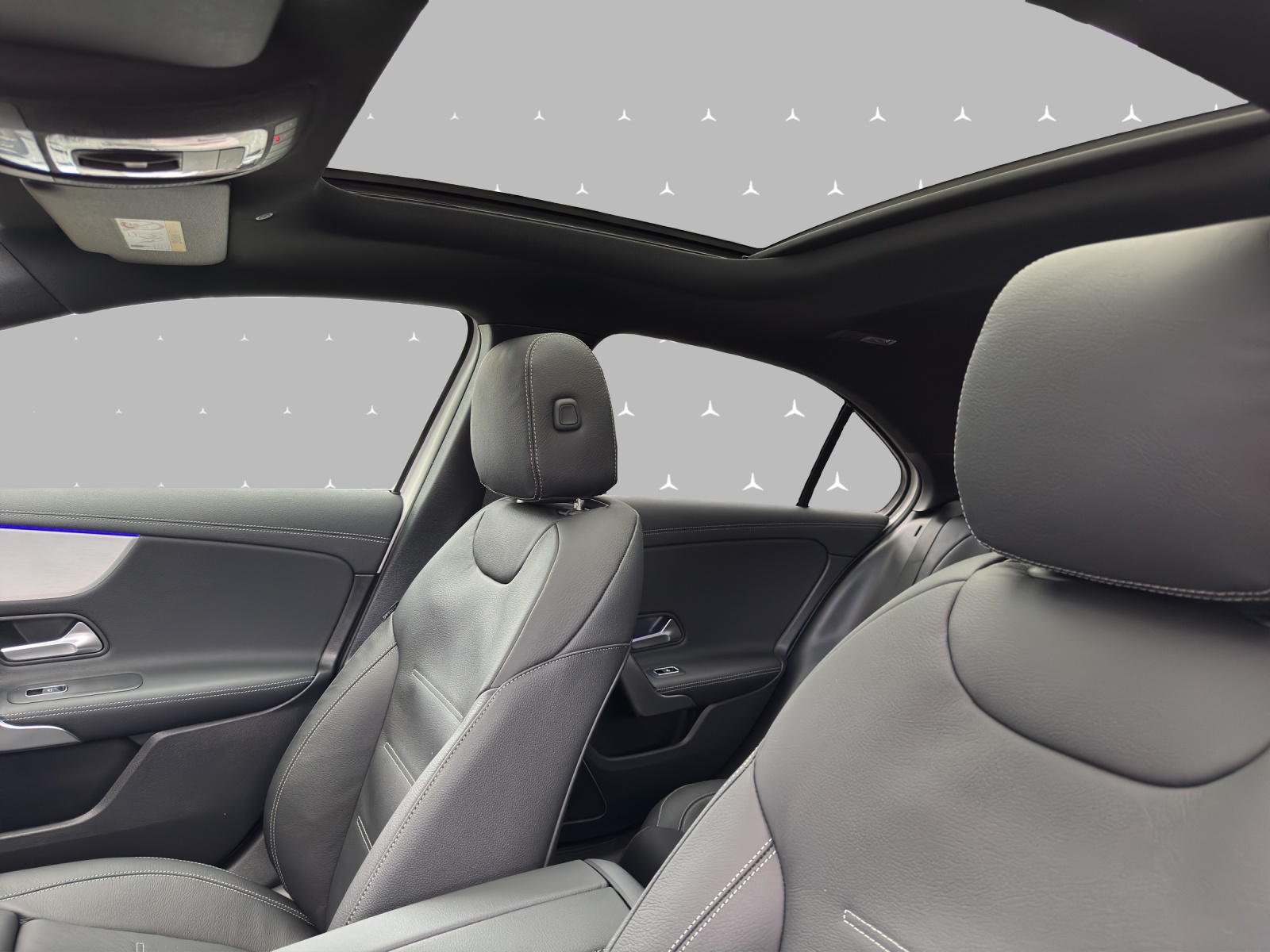 MERCEDES-BENZ A 250 4Matic 8G-DCT-image-9