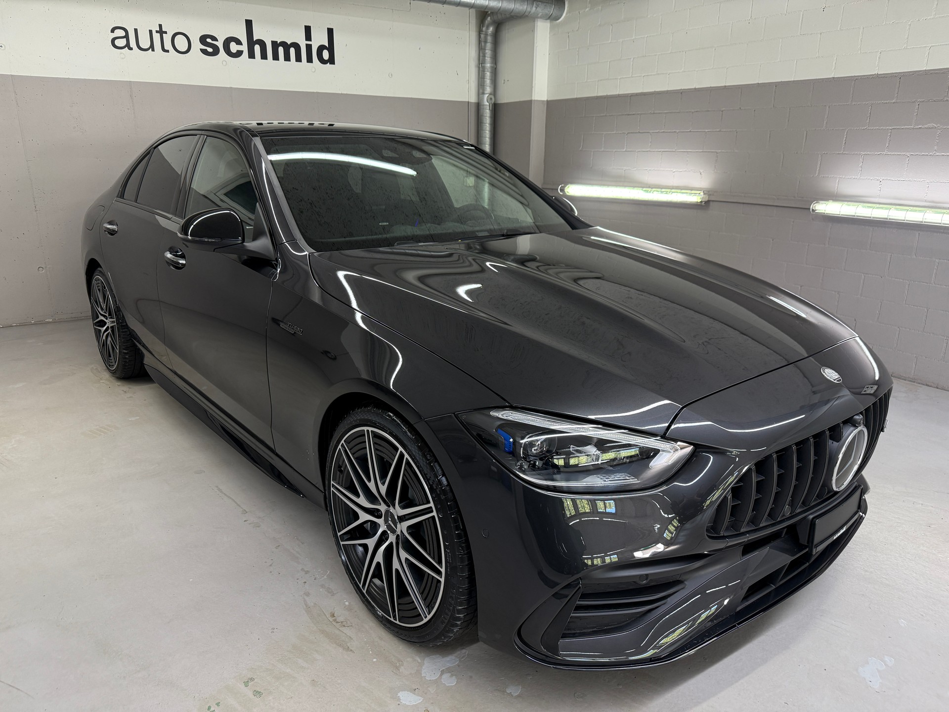 MERCEDES-BENZ AMG C 43 4MATIC Limousine Executive Edition-showroom-element-1