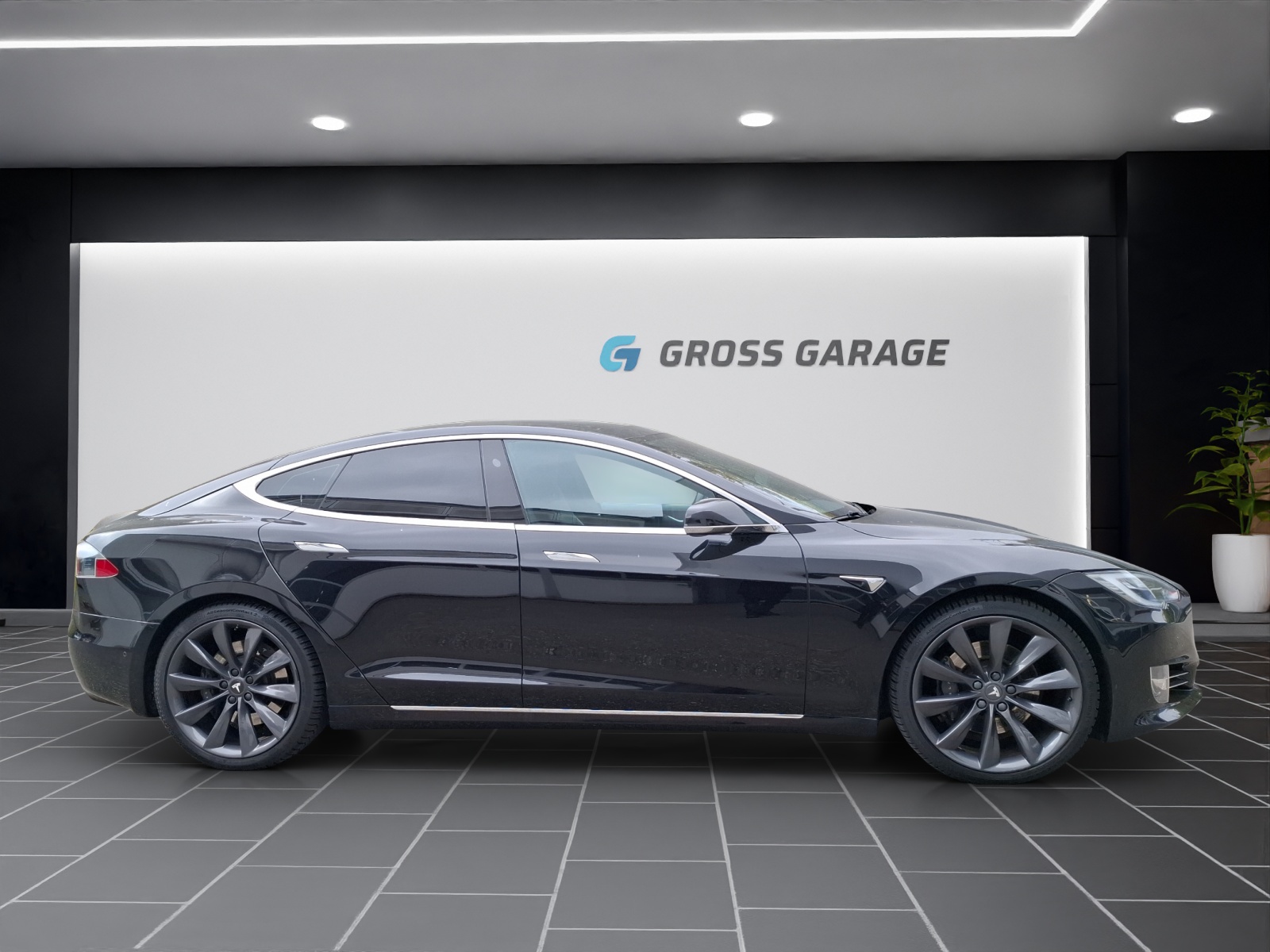 TESLA Model S 90 D-image-2