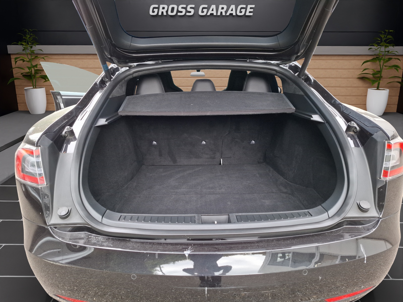 TESLA Model S 90 D-image-8