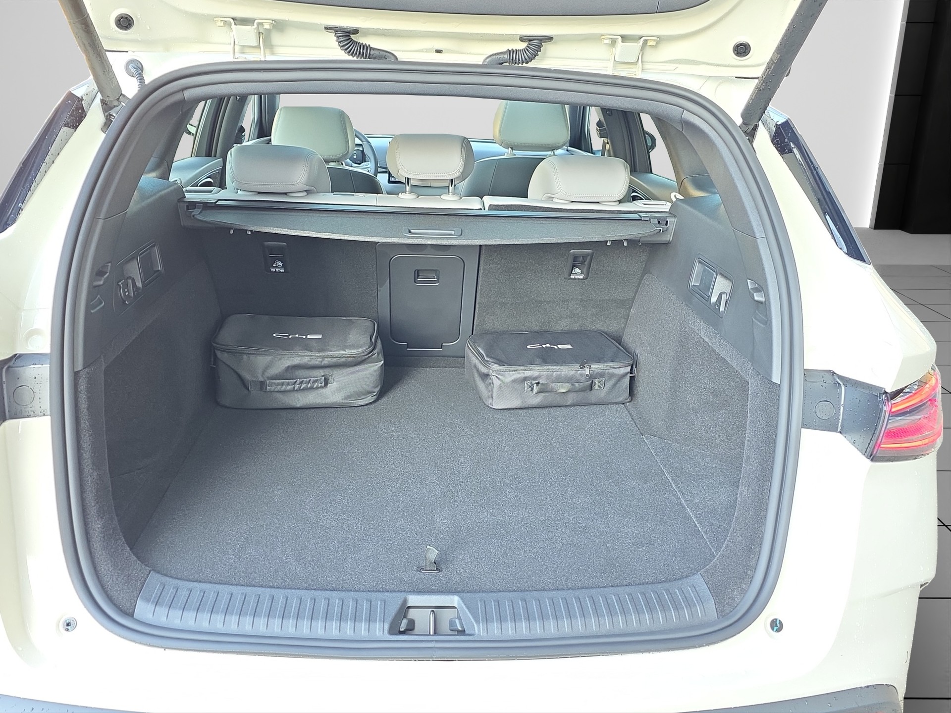 BYD Seal 6 DM-i Comfort Lite-image-14