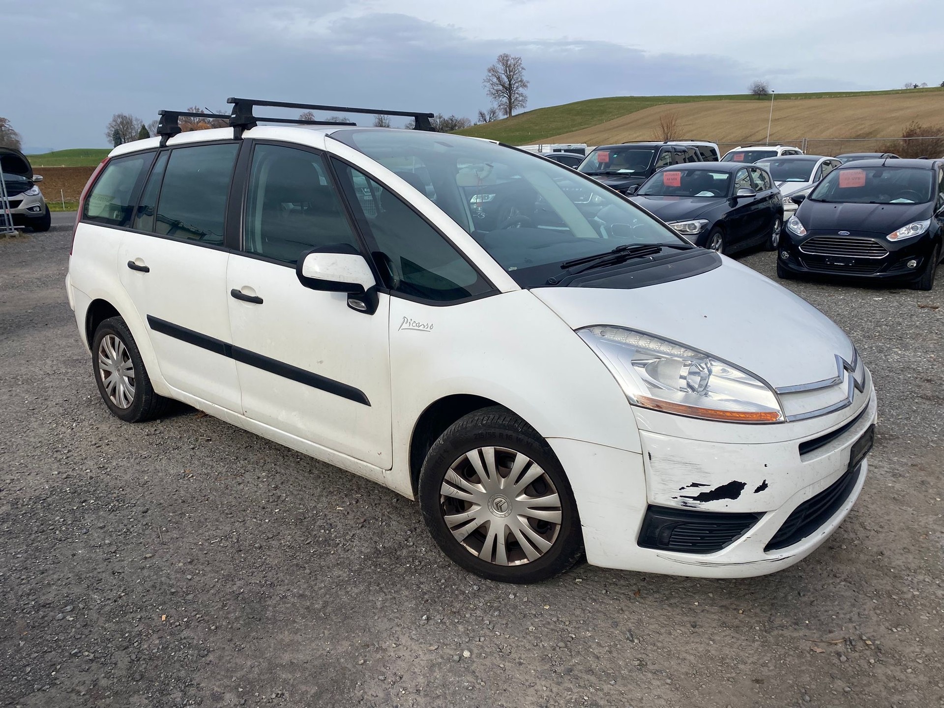 CITROEN Grand C4 Picasso 1.6i 16V Attraction-image-1