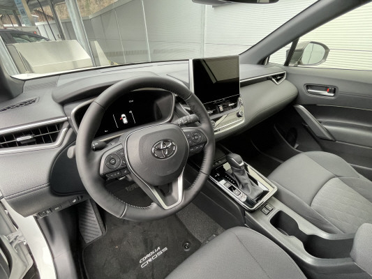 TOYOTA Corolla Cross 2.0 Tre.AWD-image-6