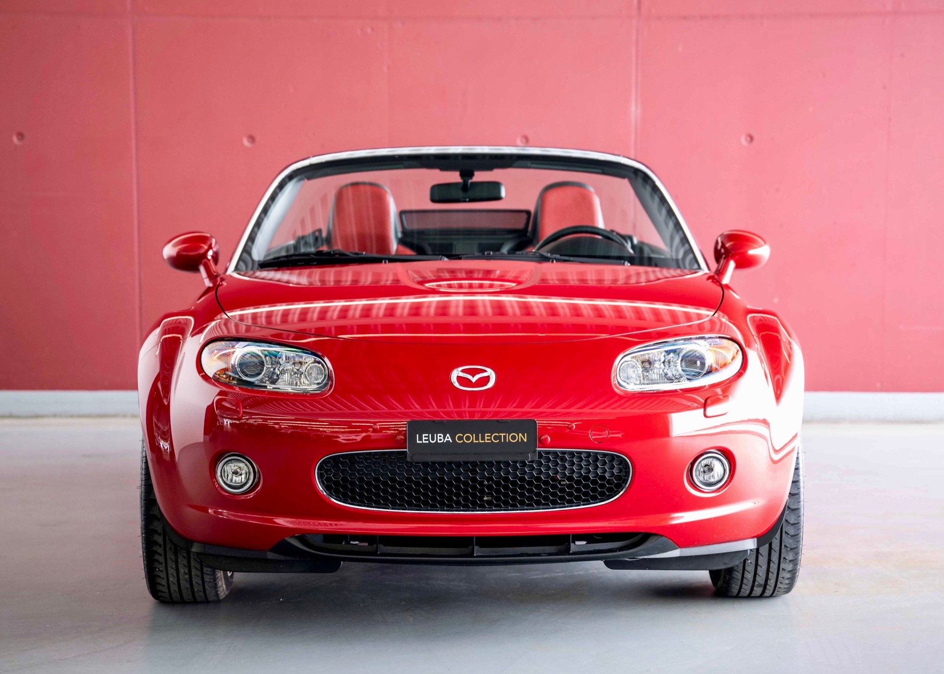MAZDA MX-5 2.0i 16V 3rd Generation (Leasing 0.80%, Swiss car, 1st paint, full Mazda service history, certified mileage) - SOLD !-image-2