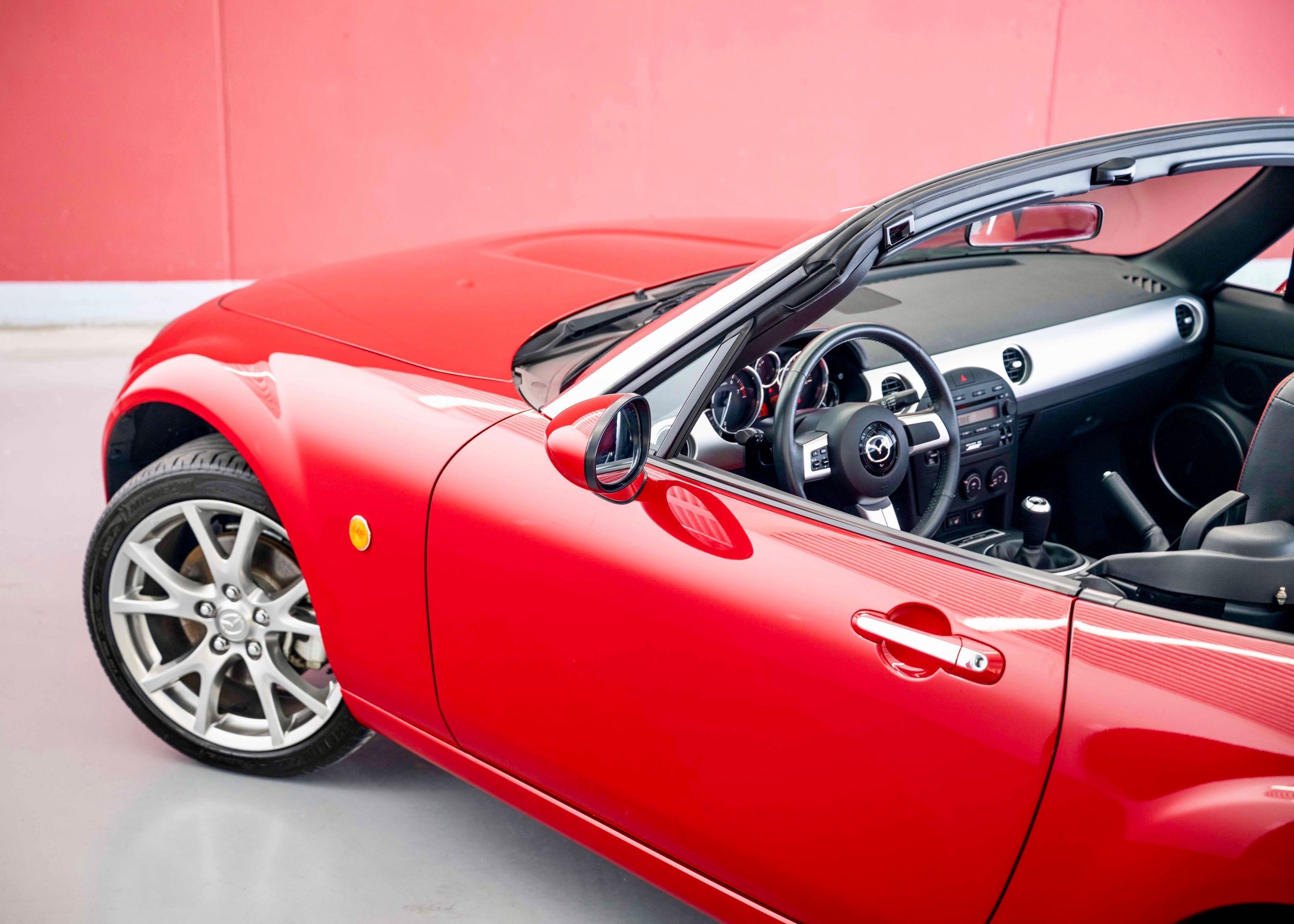 Image MAZDA MX-5 MX-5 2.0i 16V 3rd Generation (Leasing 0.80%, Swiss car, 1st paint, full Mazda service history, certified mileage)