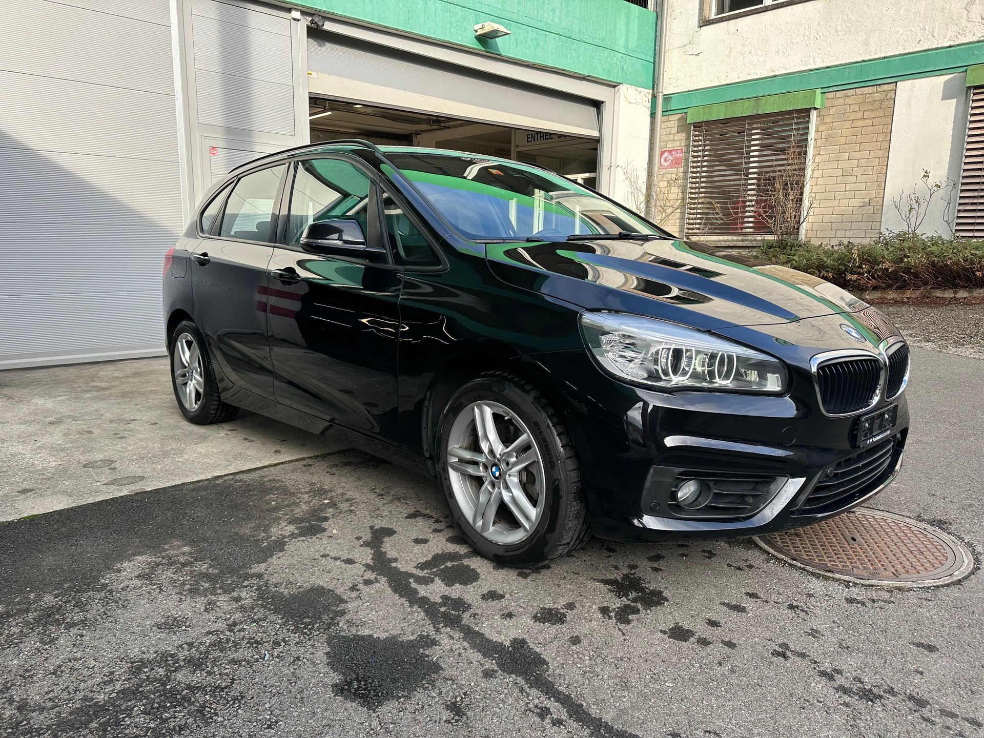 BMW 218d xDrive Active Tourer Steptronic-image-1