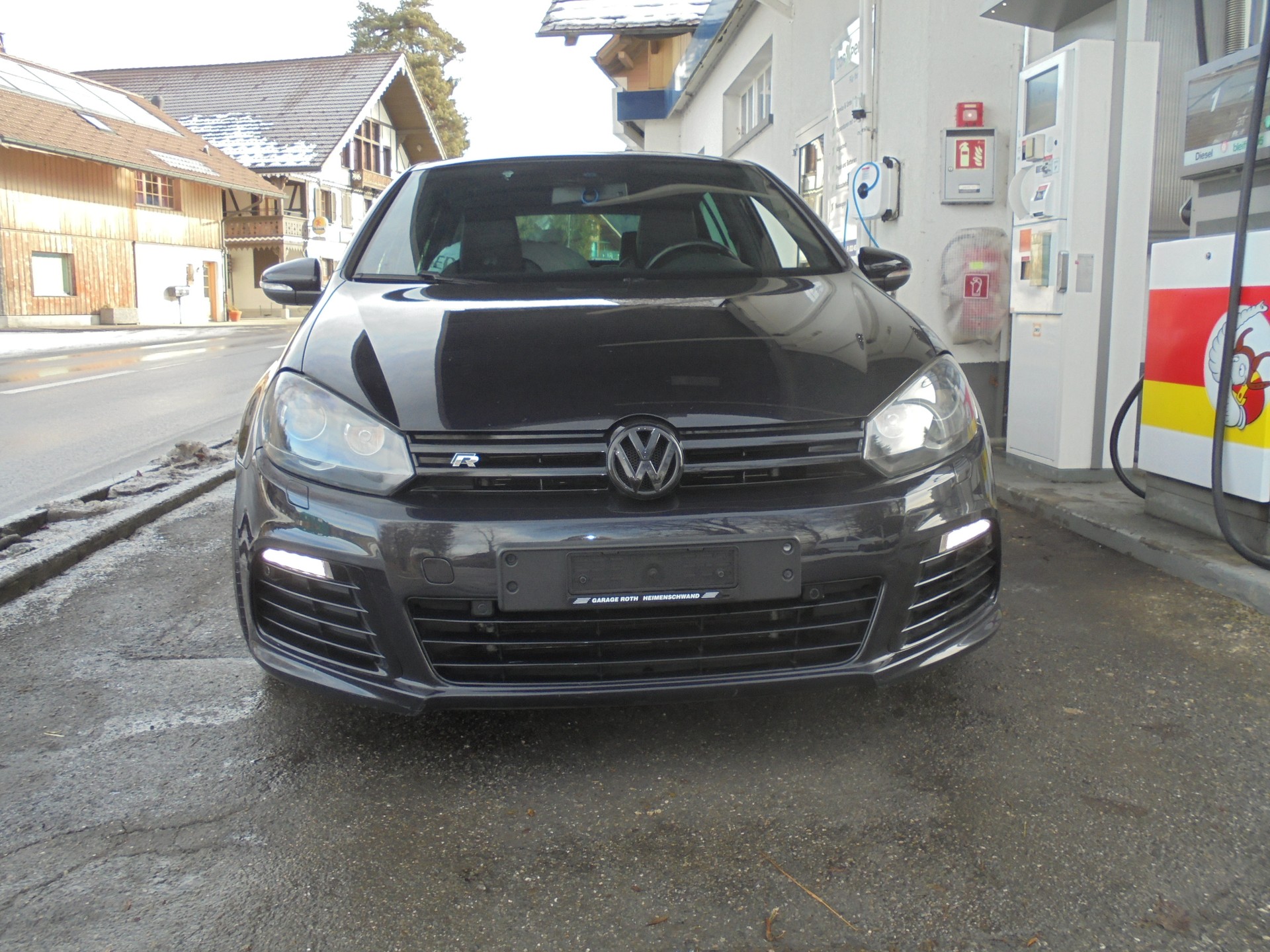 VW Golf 2.0 TSI R 4Motion DSG-image-1