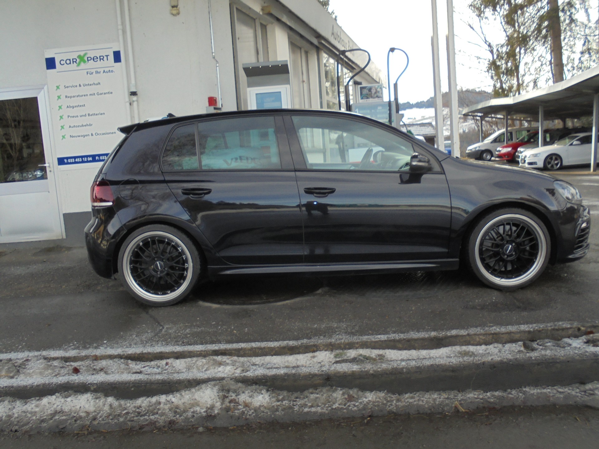 VW Golf 2.0 TSI R 4Motion DSG-image-2