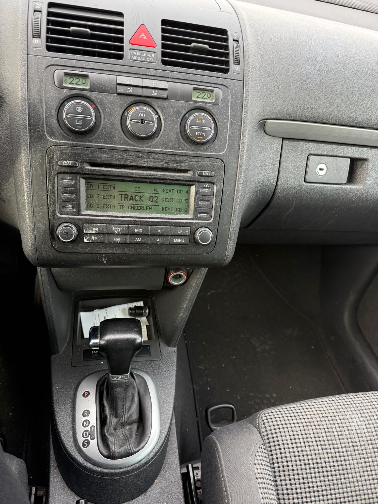 VW Touran 2.0 TDI Highline-image-9