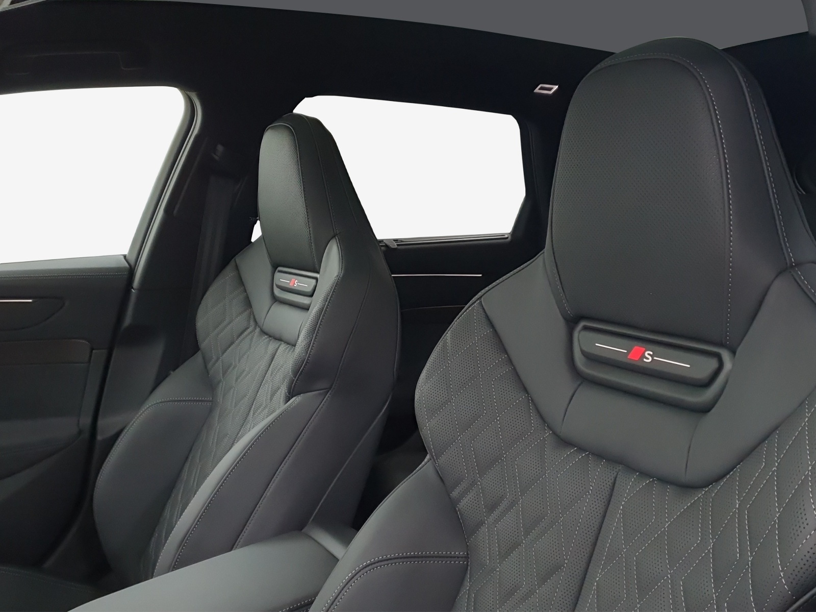 AUDI A6 Avant e-hybrid quattro 270 kW S tronic-image-14