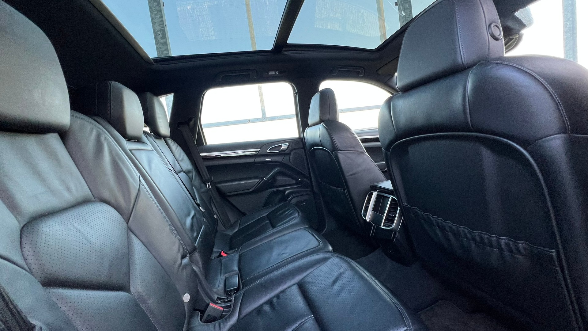 PORSCHE CAYENNE S DIESEL l 382 PS-image-25