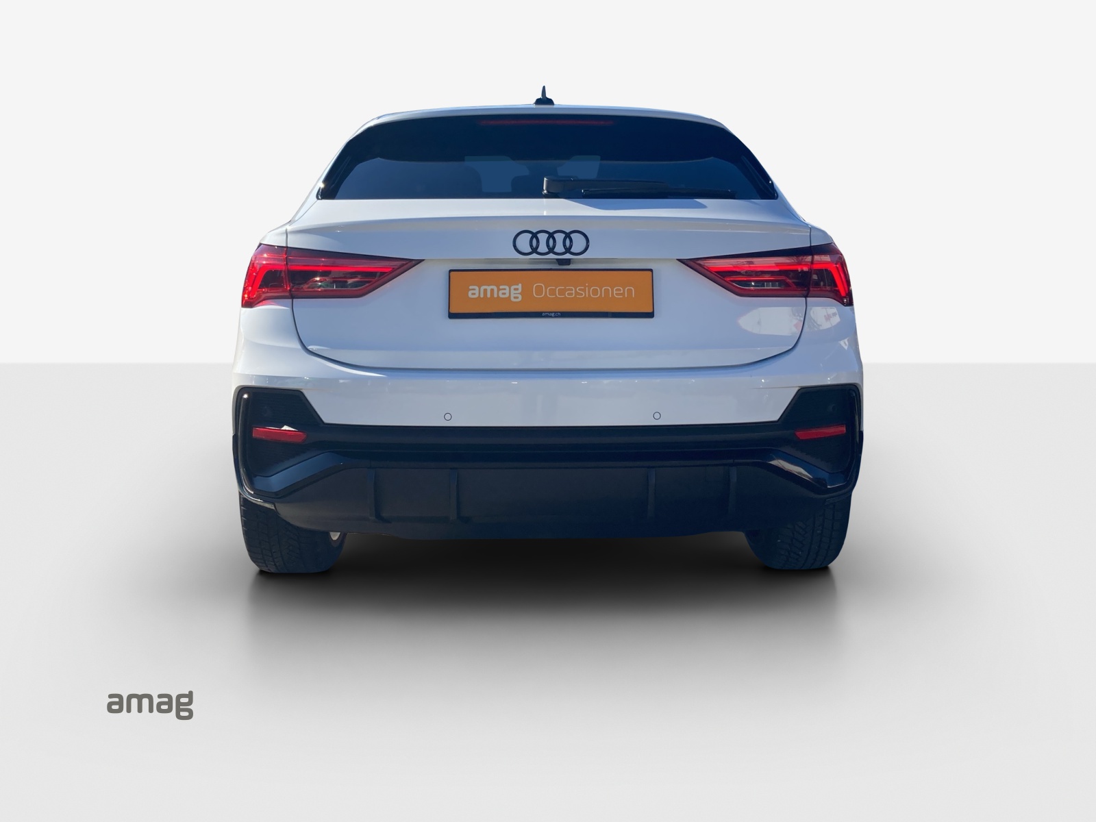 AUDI Q3 Sportback 35 TFSI S line Attraction S-tronic-image-3