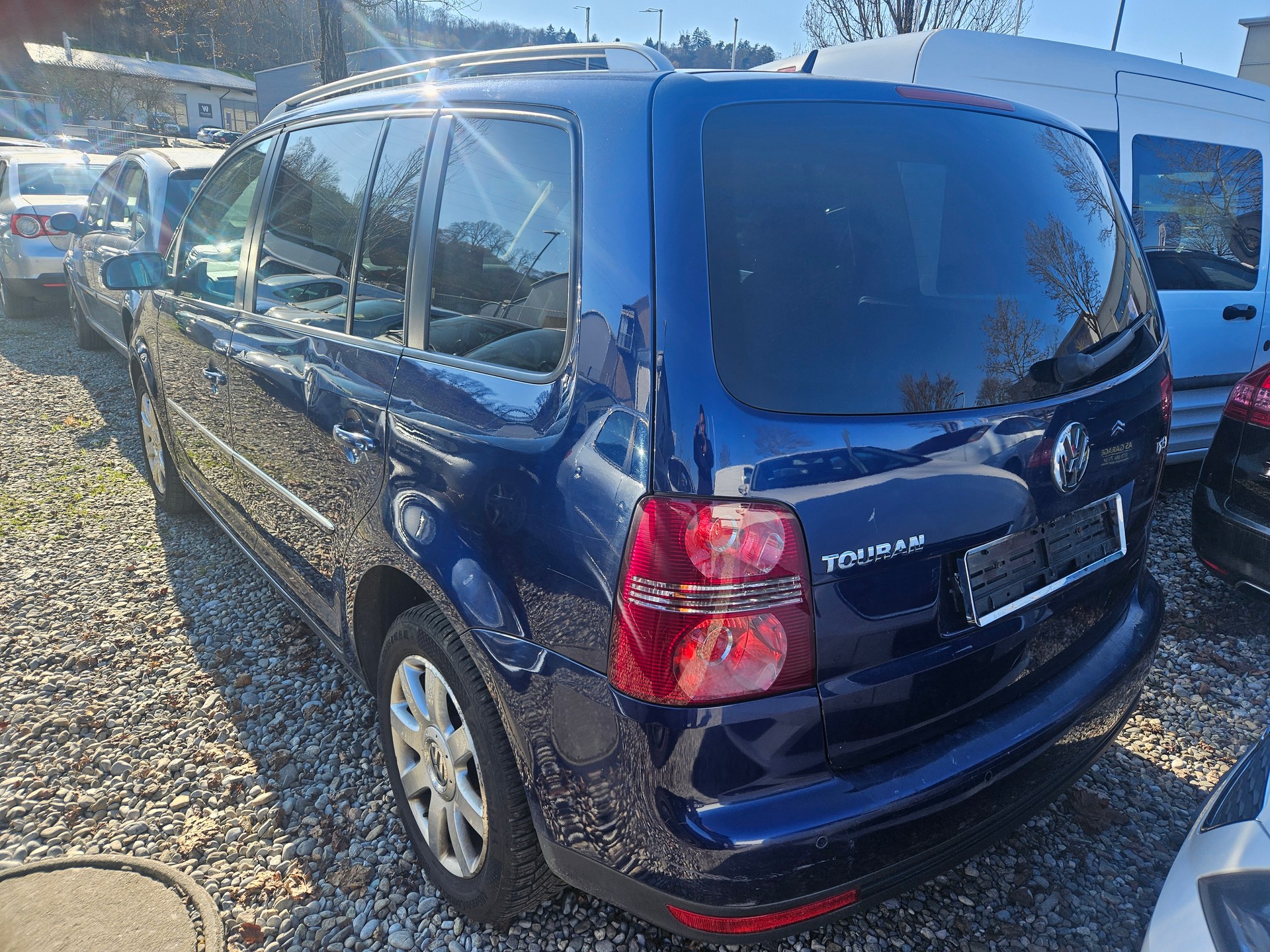 VW Touran 1.4 TSI Highline-image-3