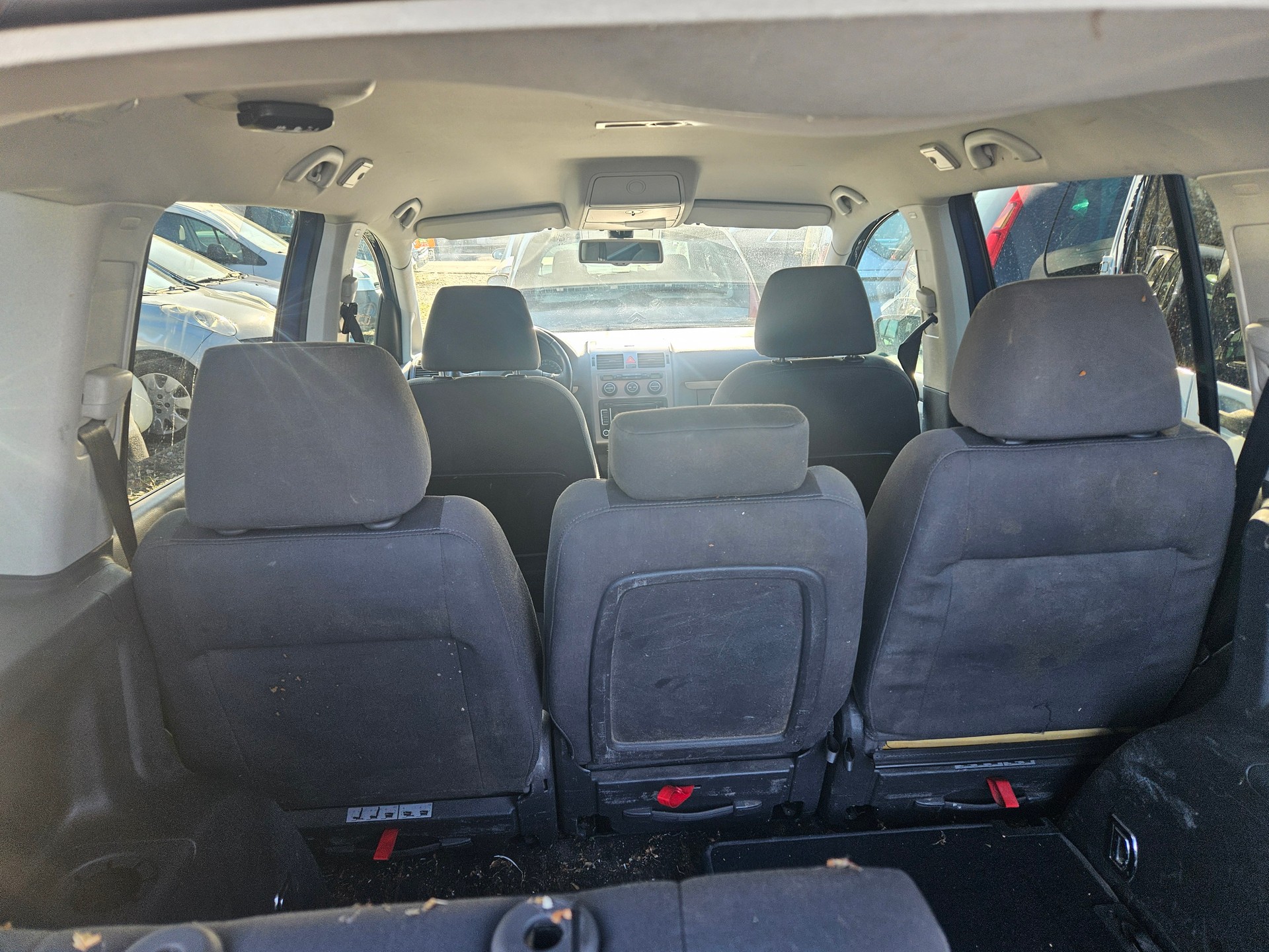 VW Touran 1.4 TSI Highline-image-8