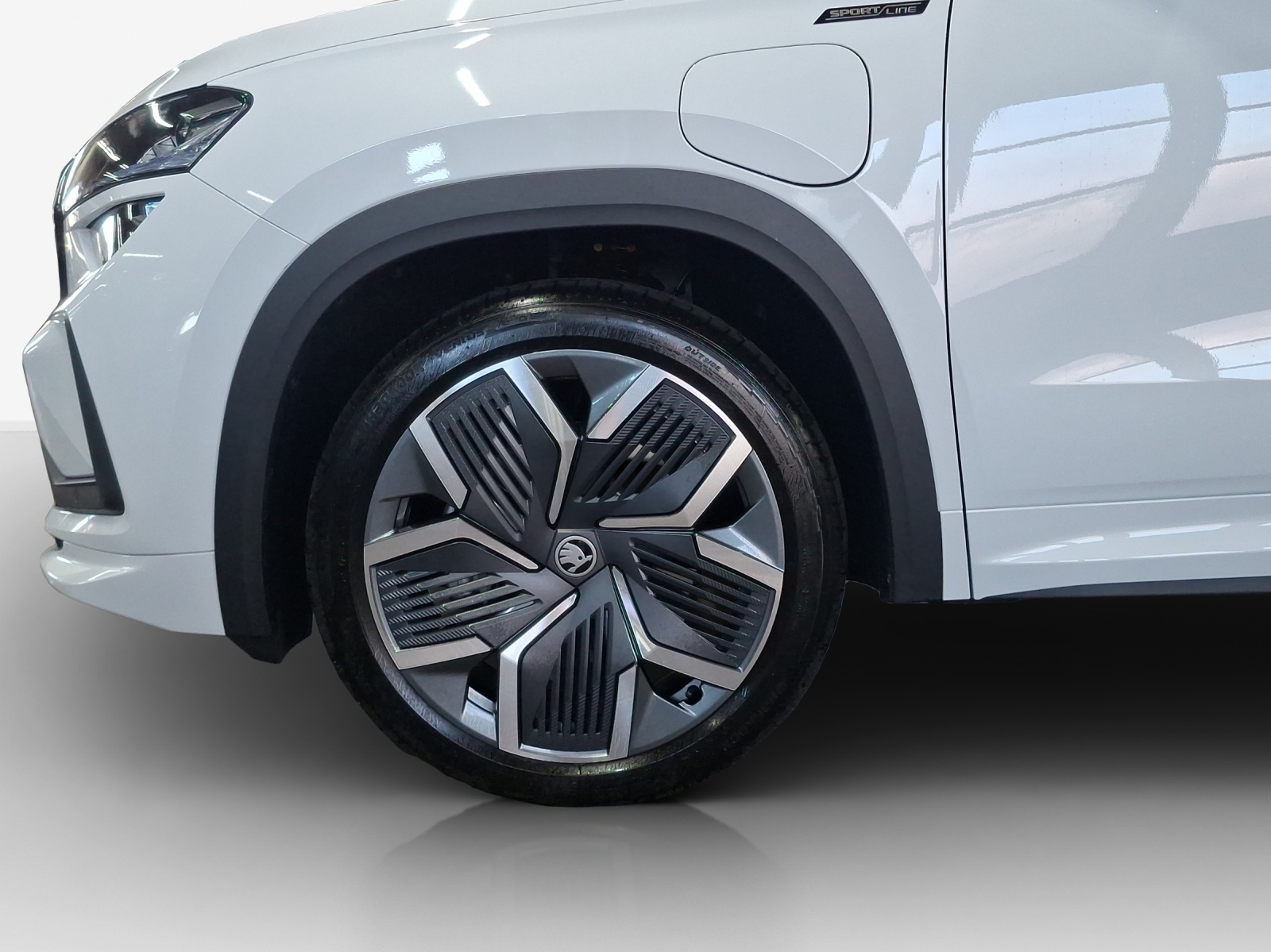 SKODA Kodiaq 1.5 TSI PHEV Sportline-image-15