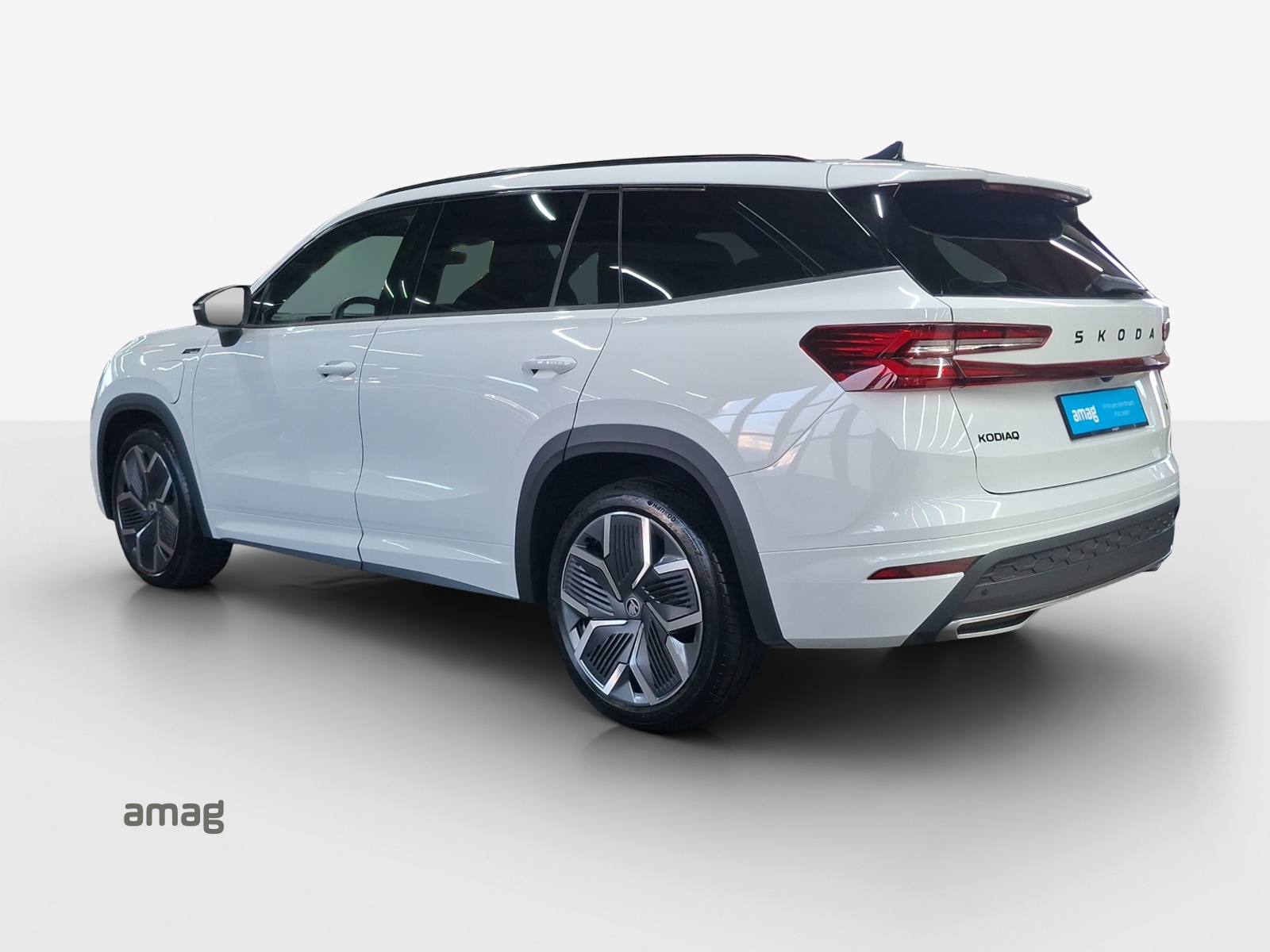SKODA Kodiaq 1.5 TSI PHEV Sportline-image-3