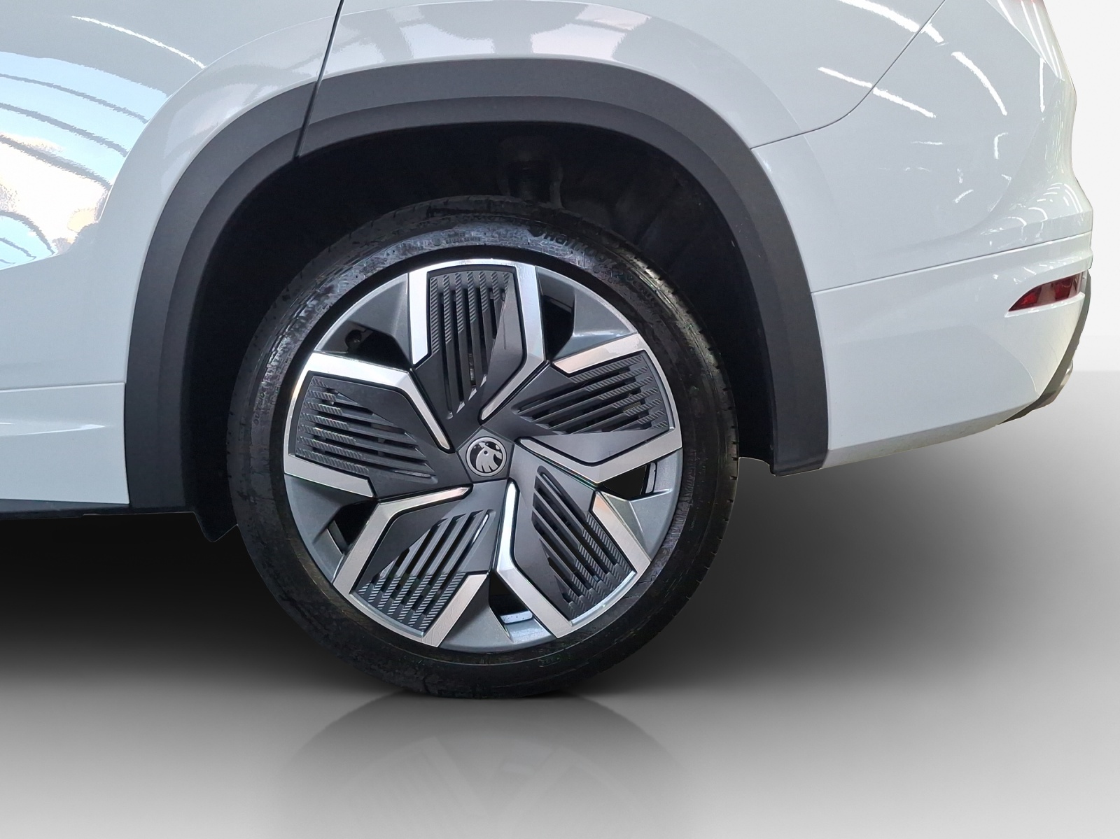 SKODA Kodiaq 1.5 TSI PHEV Sportline-image-14