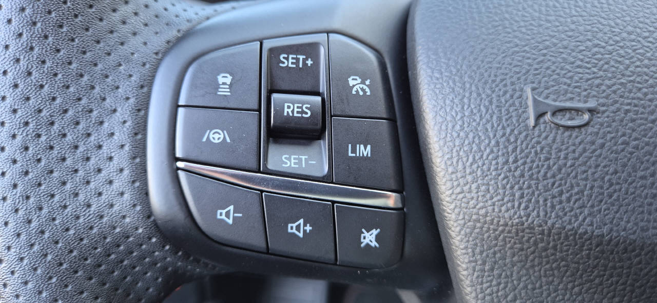 FORD Kuga 2.5 Hybrid ST-Line X 4x4-image-12