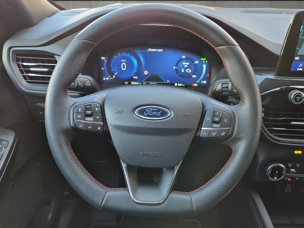 FORD Kuga 2.5 Hybrid ST-Line X 4x4-image-9