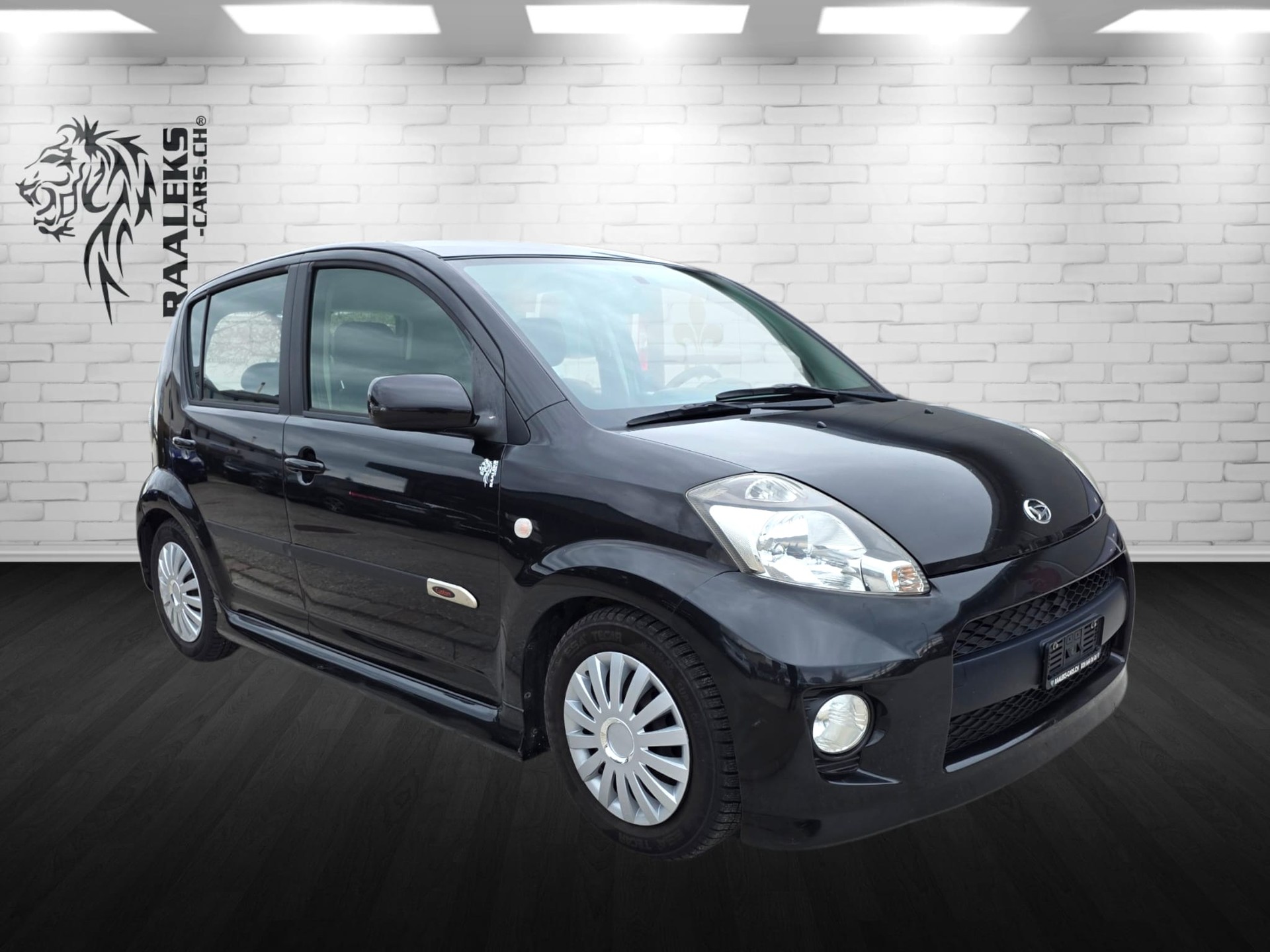 DAIHATSU Sirion 1.5 ST Custom-image-1