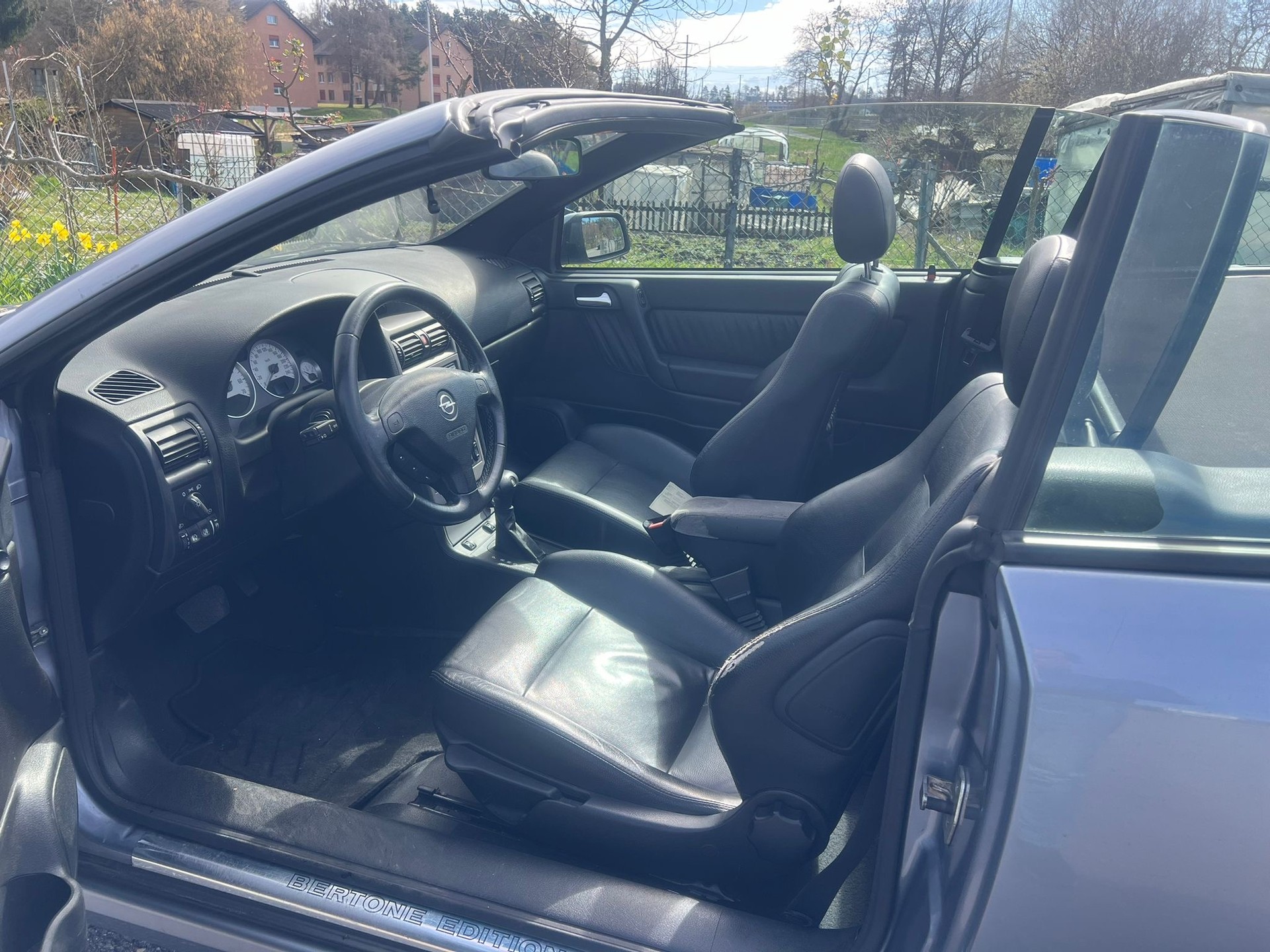 OPEL Astra Cabriolet 2.2i 16V Linea Rossa-image-12
