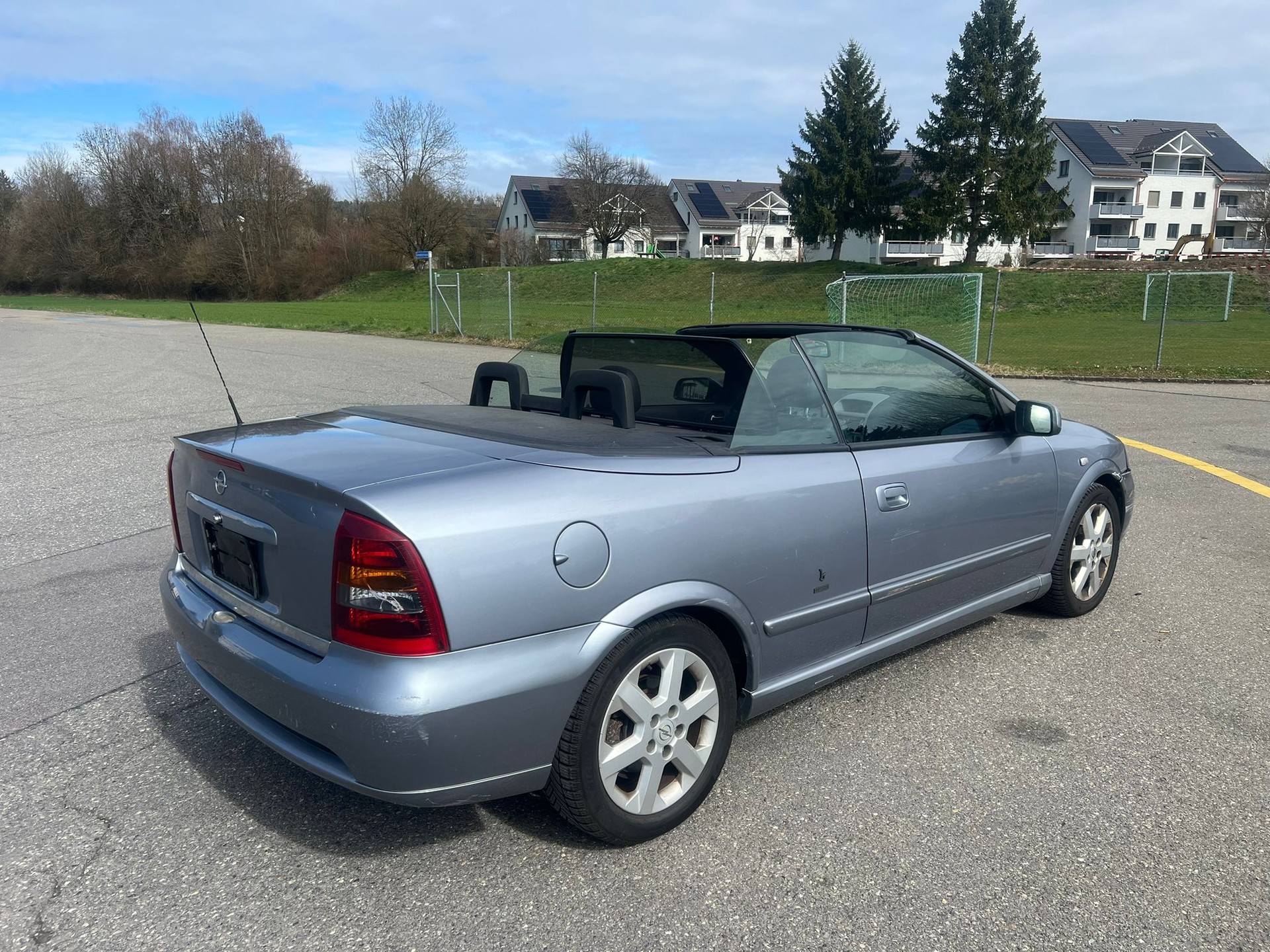 OPEL Astra Cabriolet 2.2i 16V Linea Rossa-image-6