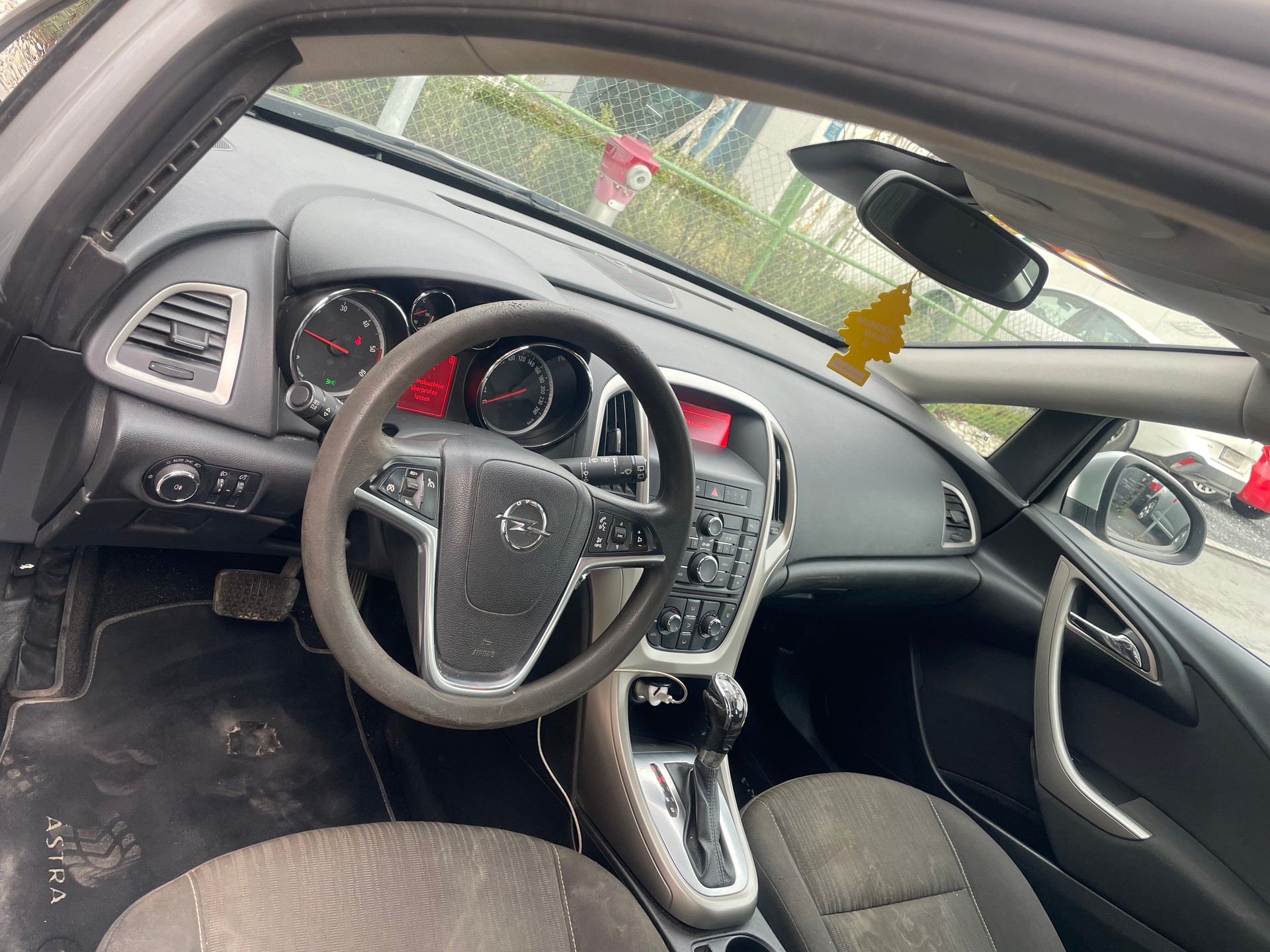 OPEL Astra SportsTourer 2.0 CDTi Cosmo Automatic-image-9